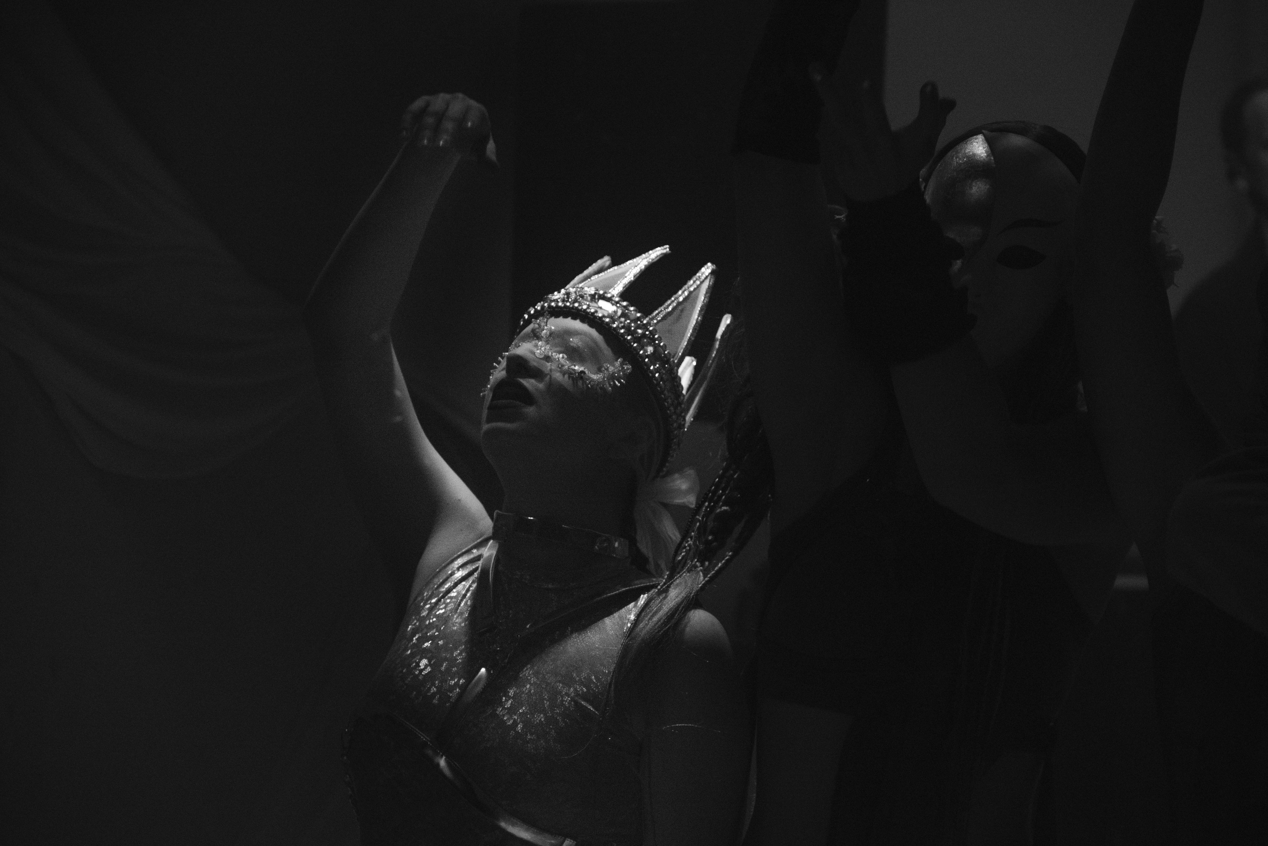 Перфоманс «Хуже». Репортажный и портретный фотограф в Воронеже