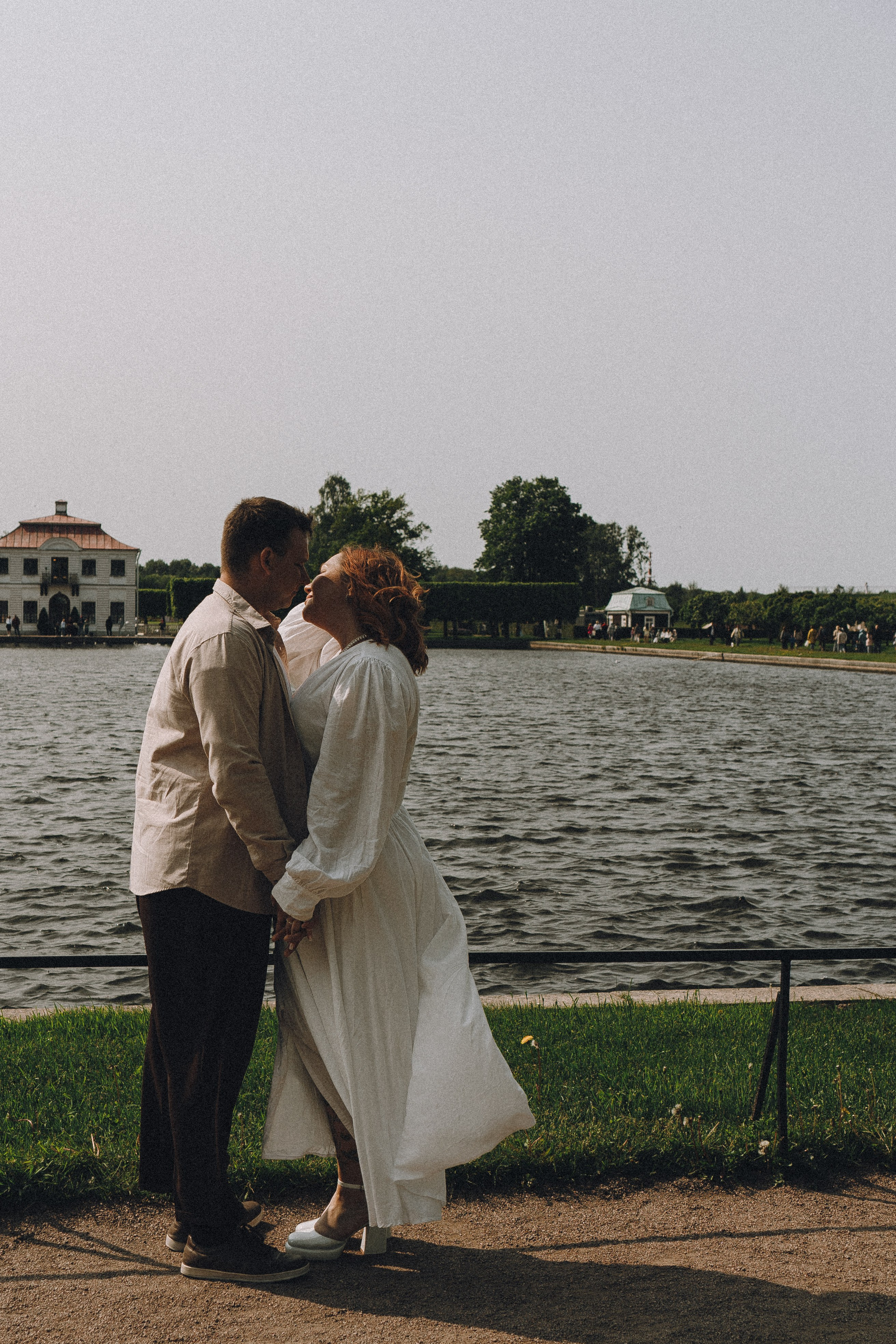 СВАДЕБНАЯ ИСТОРИЯ В ПЕТЕРГОФЕ. Профессиональный фотограф, Санкт-Петербург — Виктория Богомолова