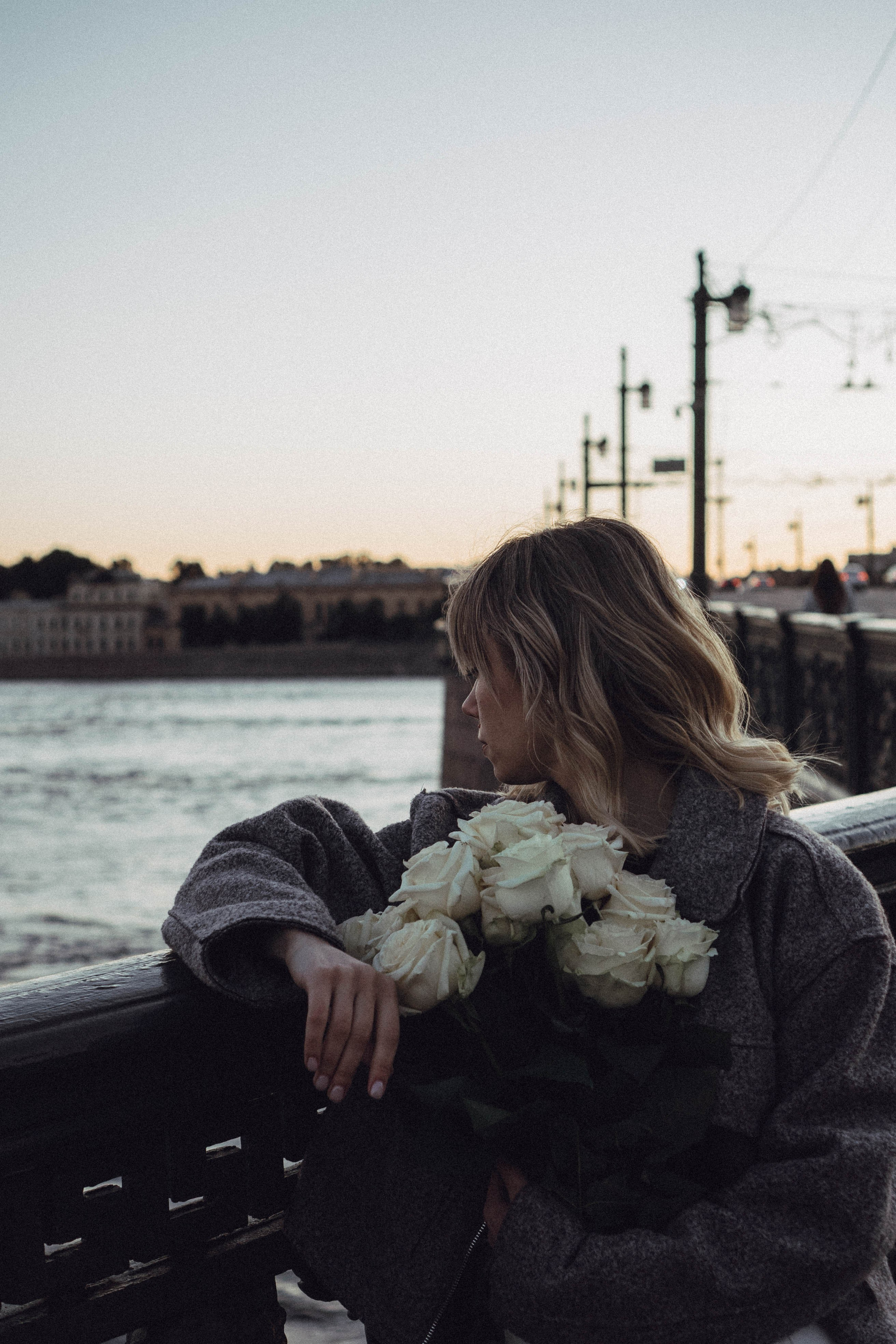 ПРОГУЛКА ПО ГОРОДУ В БЕЛЫЕ НОЧИ (другой вариант). Профессиональный фотограф, Санкт-Петербург — Виктория Богомолова