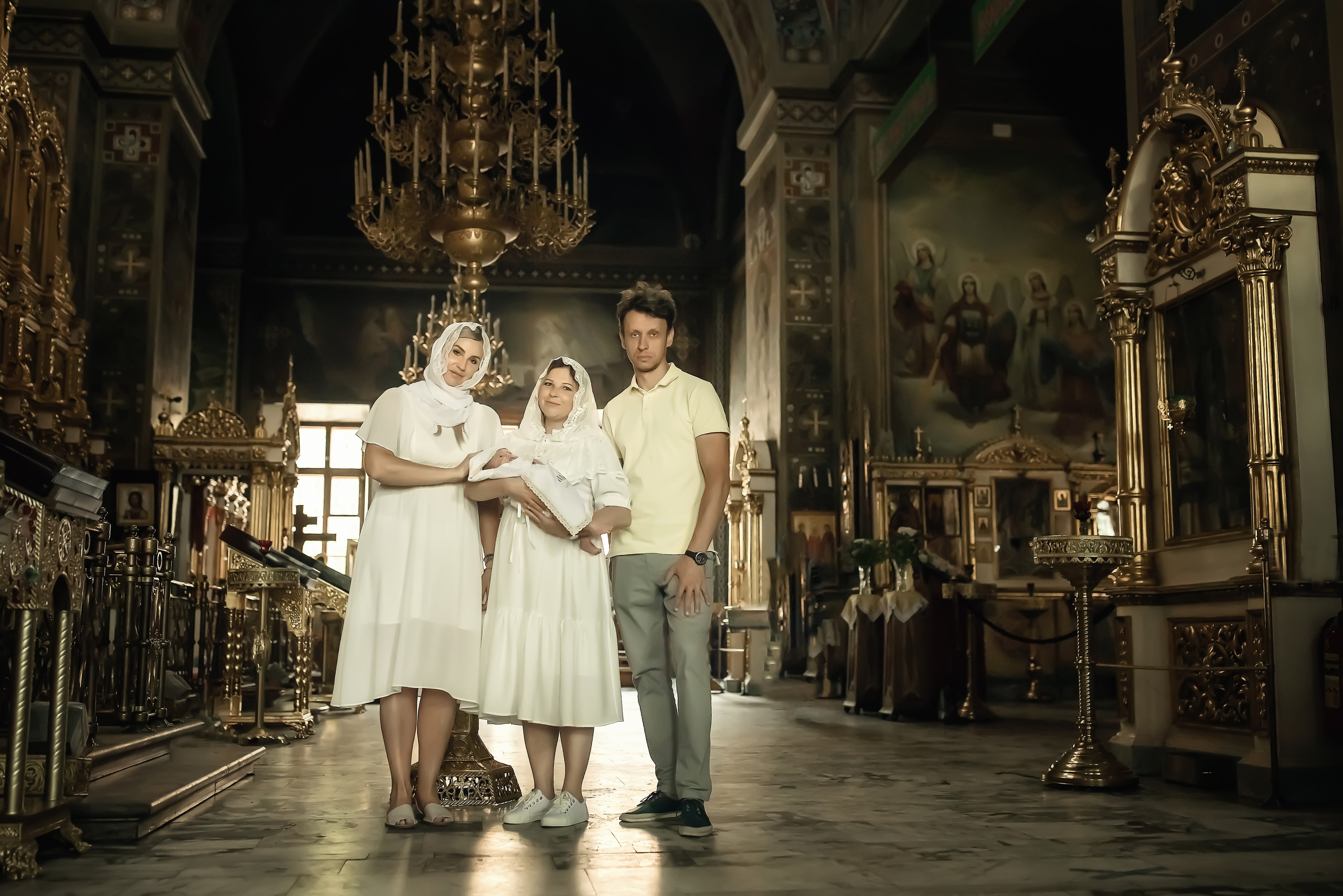 КРЕЩЕНИЕ МИХАИЛА. ФОТОГРАФ