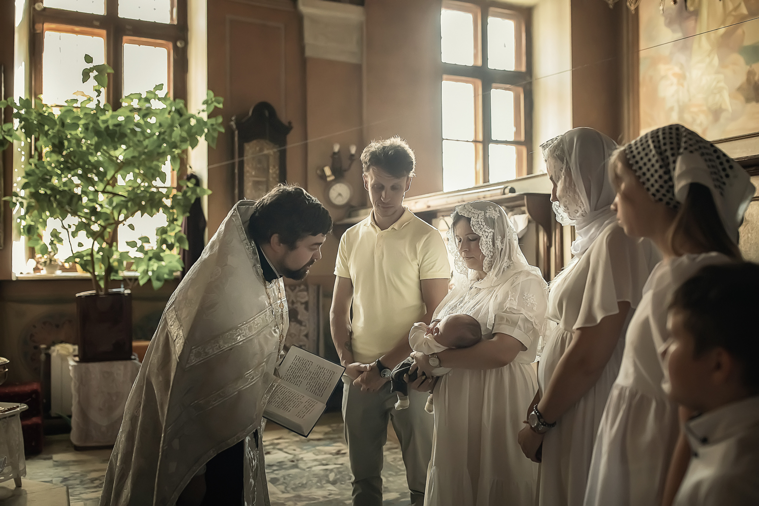 КРЕЩЕНИЕ МИХАИЛА. ФОТОГРАФ