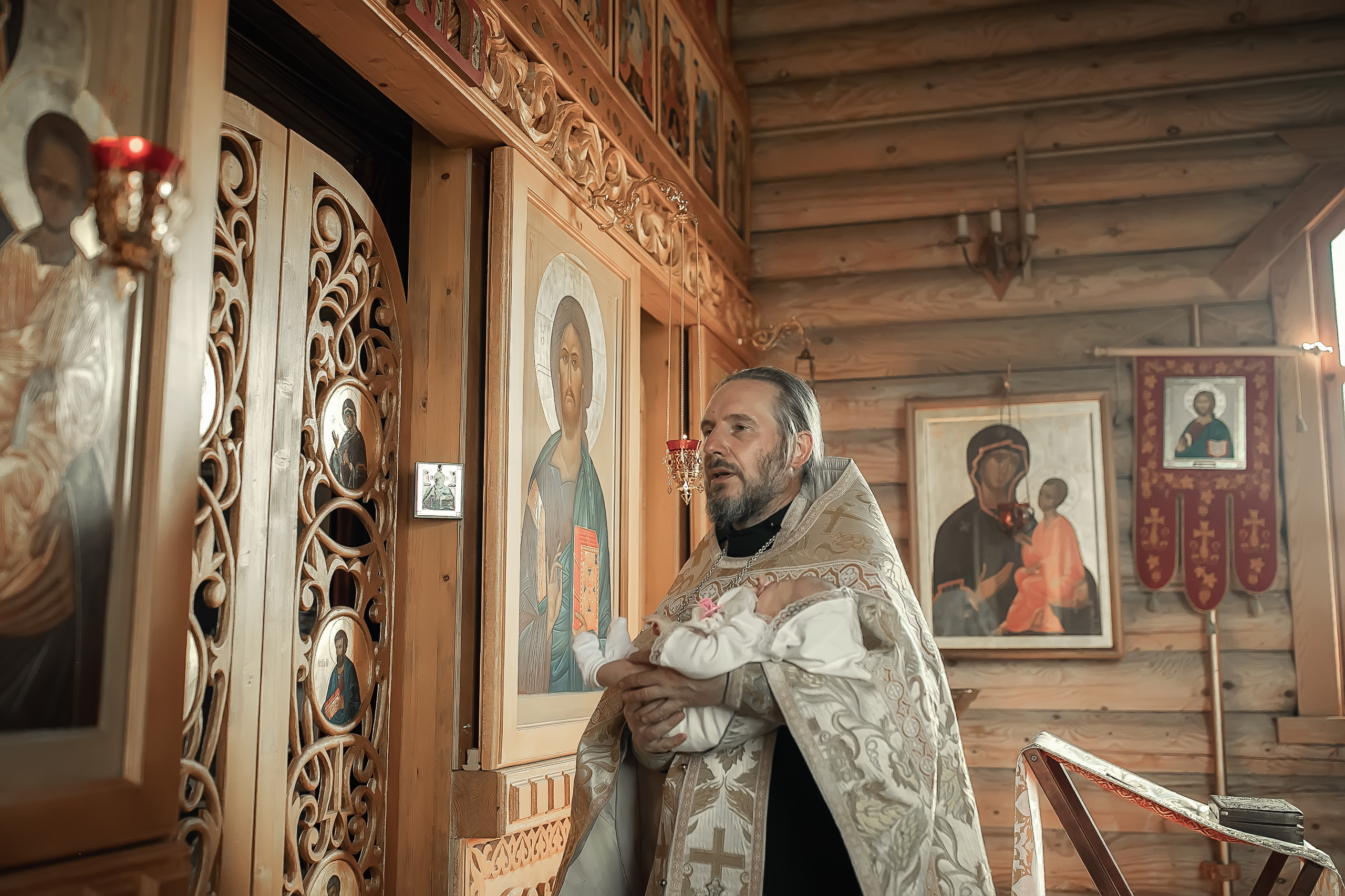 КРЕЩЕНИЕ ВАЛЕНТИНЫ. ФОТОГРАФ