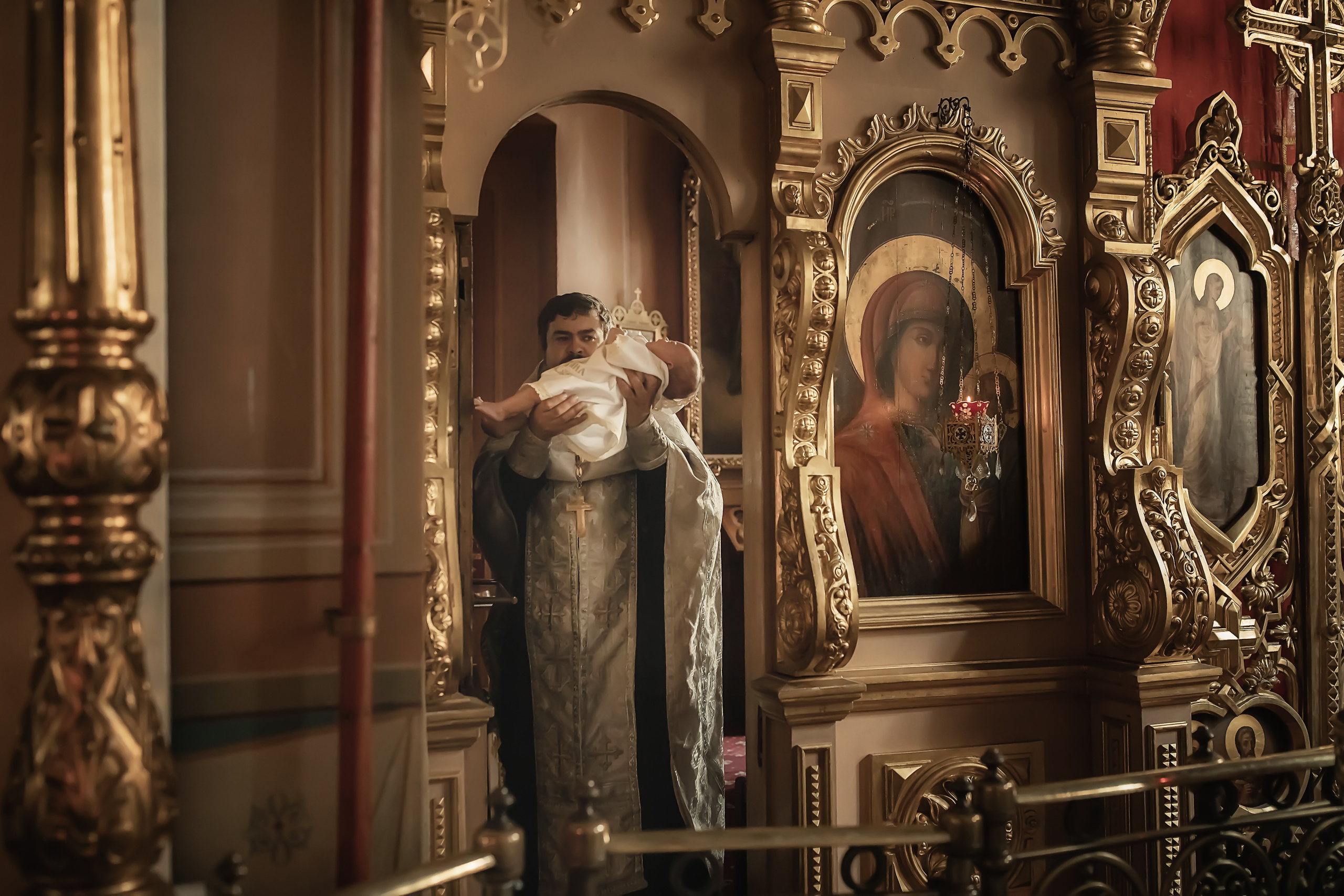 КРЕЩЕНИЕ МИХАИЛА. ФОТОГРАФ