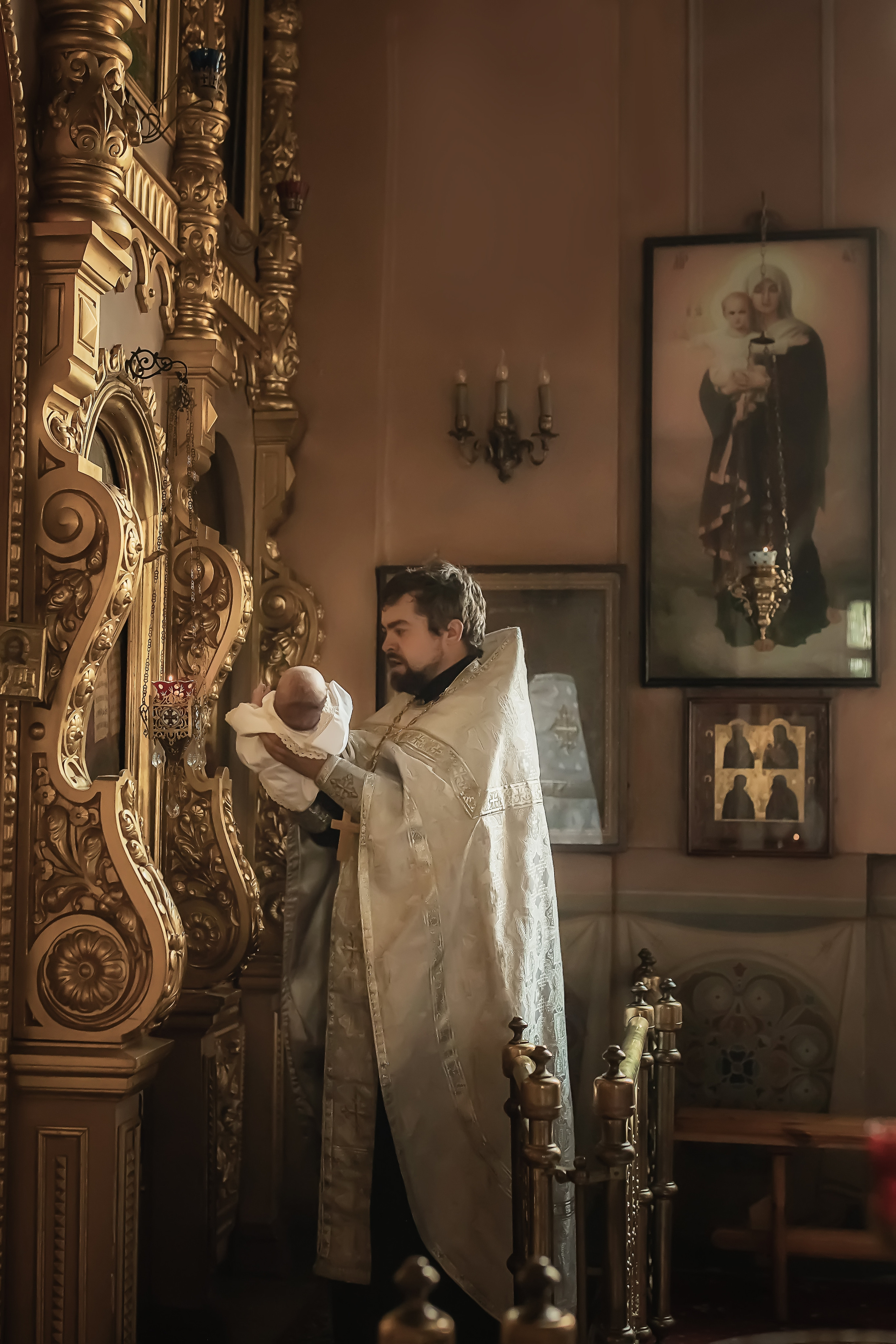 КРЕЩЕНИЕ МИХАИЛА. ФОТОГРАФ