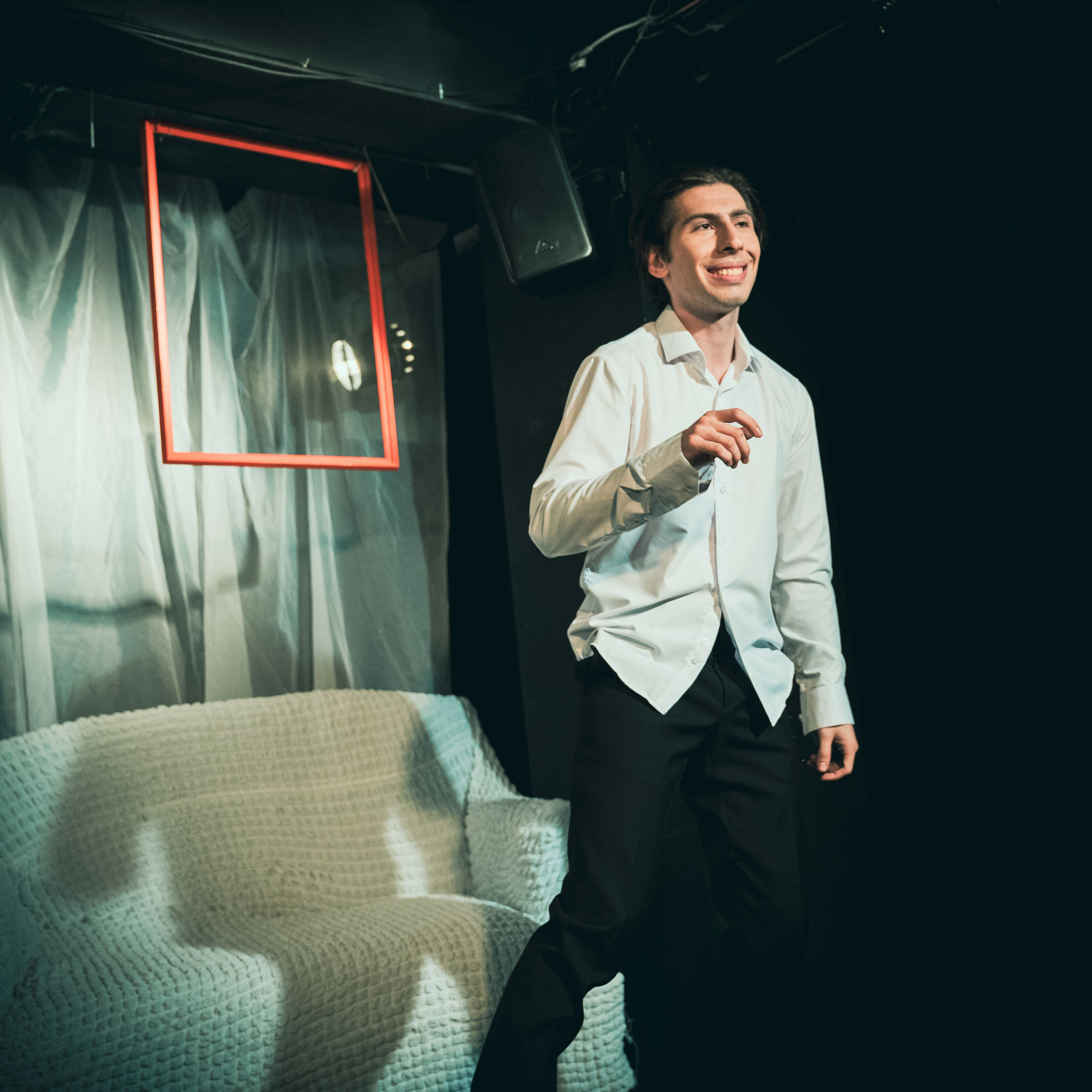 Стеклянный зверинец. Фотограф и оператор в Москве Елизавета Коргалидзе