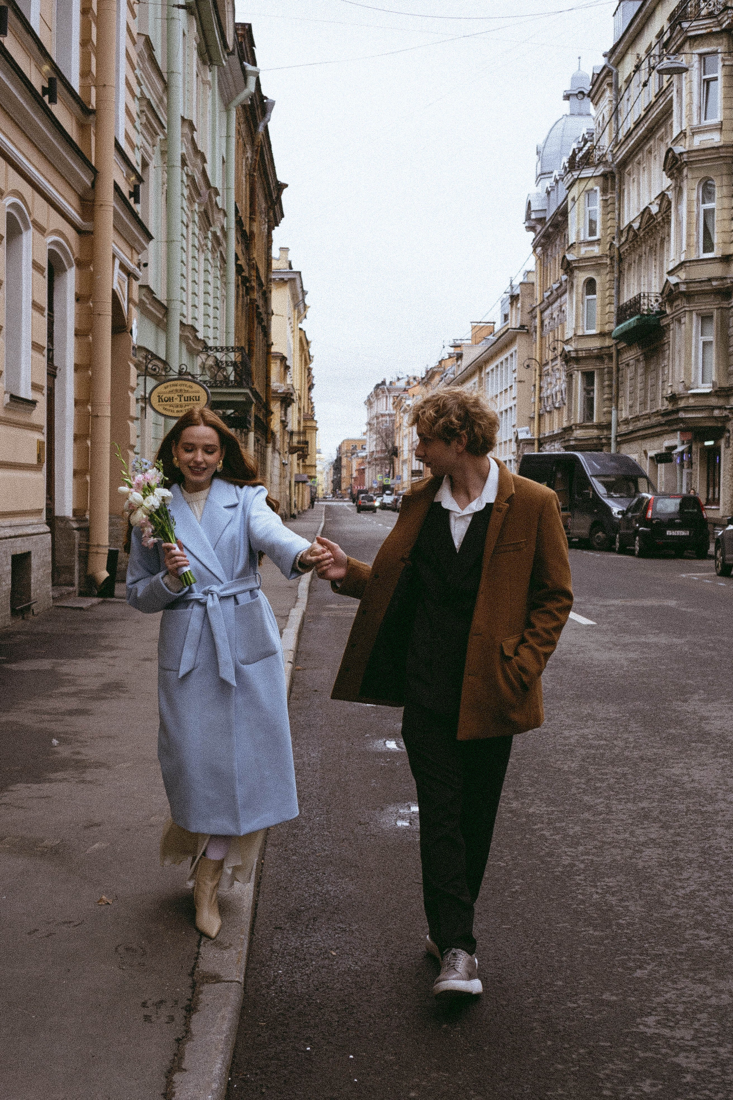 СВАДЕБНАЯ СЬЕМКА В ОТЕЛЕ. СБОРЫ ЖЕНИХА И НЕВЕСТЫ И ТАКЖЕ ТОР И ПОДГОТОВКА К ПРОГУЛКЕ И ПРОГУЛКА ПО ПЕТРОГРАДКЕ. Профессиональный фотограф, Санкт-Петербург — Виктория Богомолова