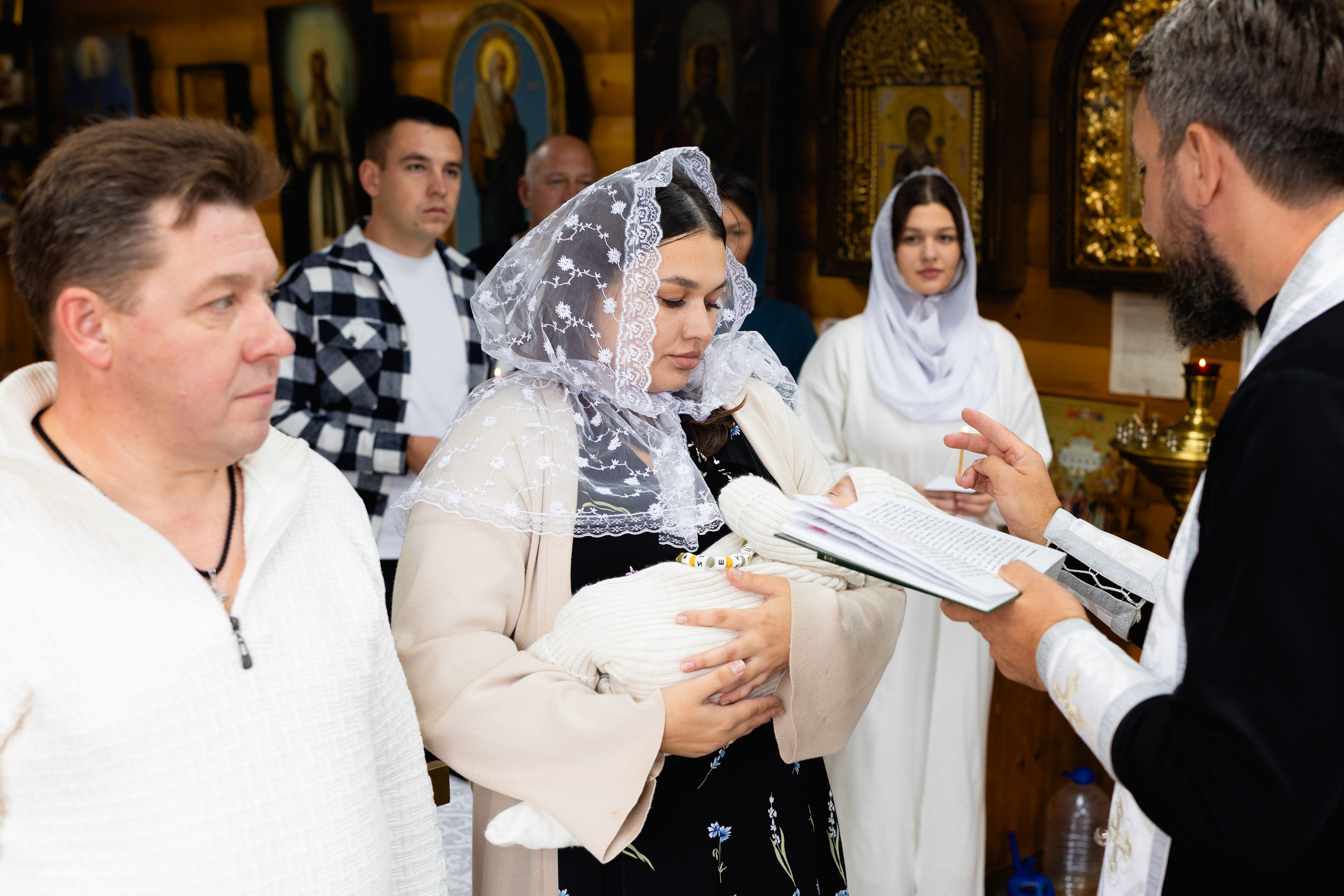 Крещение Михаила. Уникальный фотограф на крещение и венчание. Москва