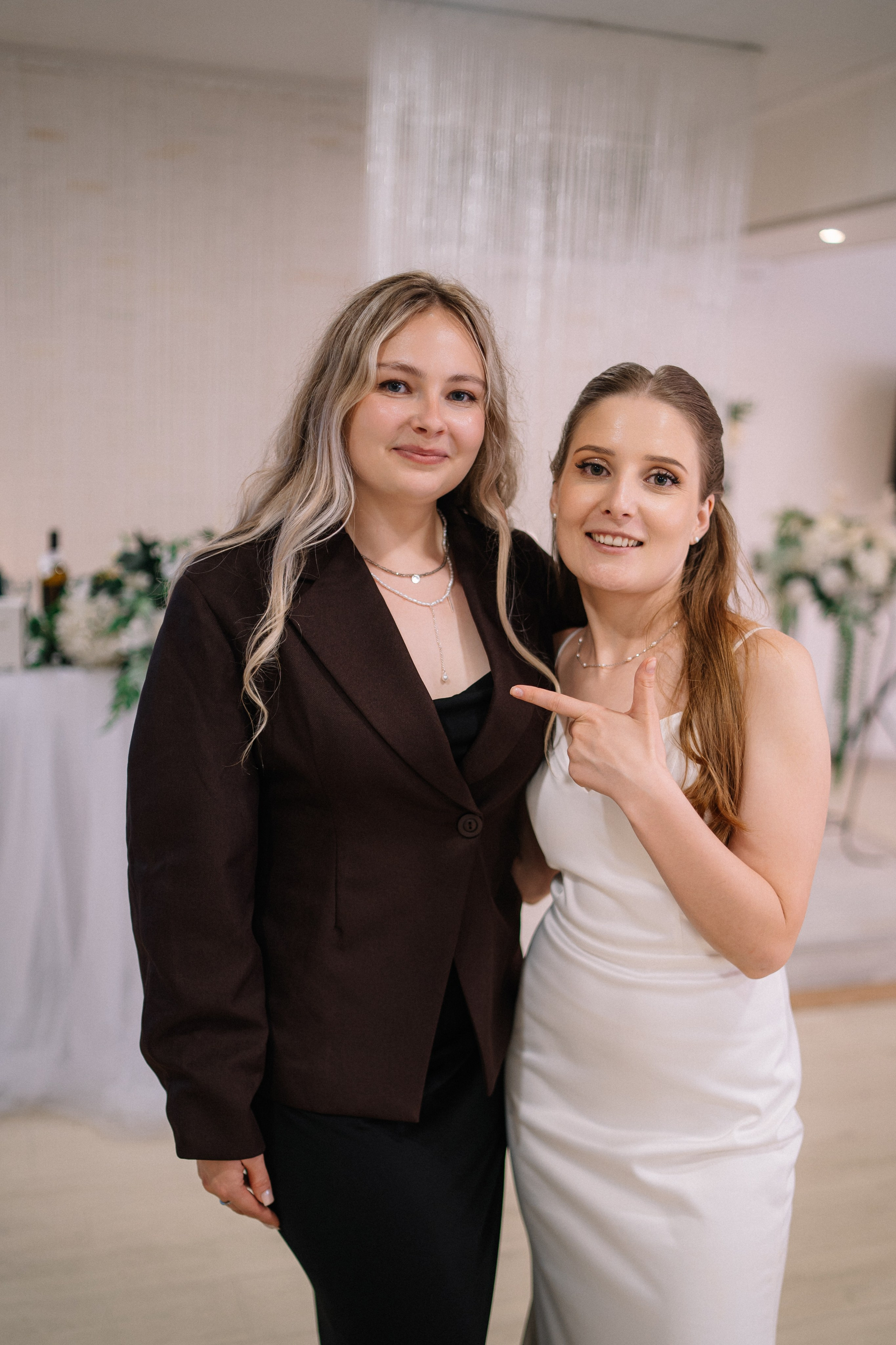 Анастасия и Роман — банкет Времена года. Репортажный (Event) фотограф в Барнауле | Даниил Маркин | Качество и вайб