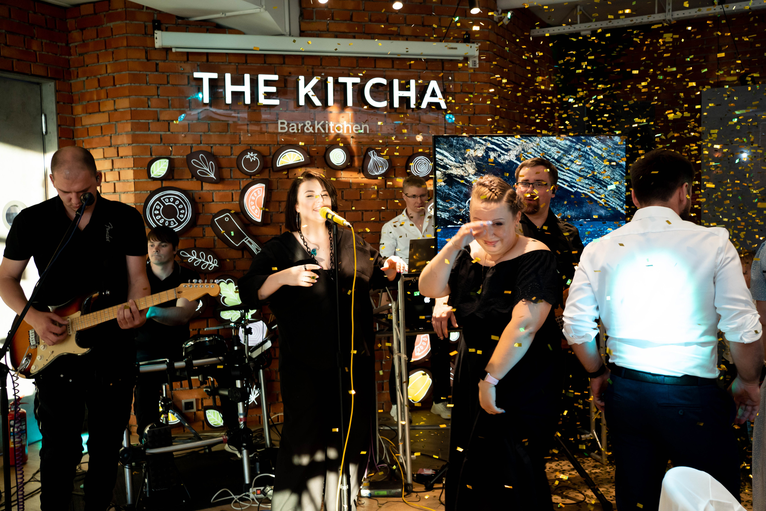 Михаил и Юлия. Свадебный фотограф в Сургуте