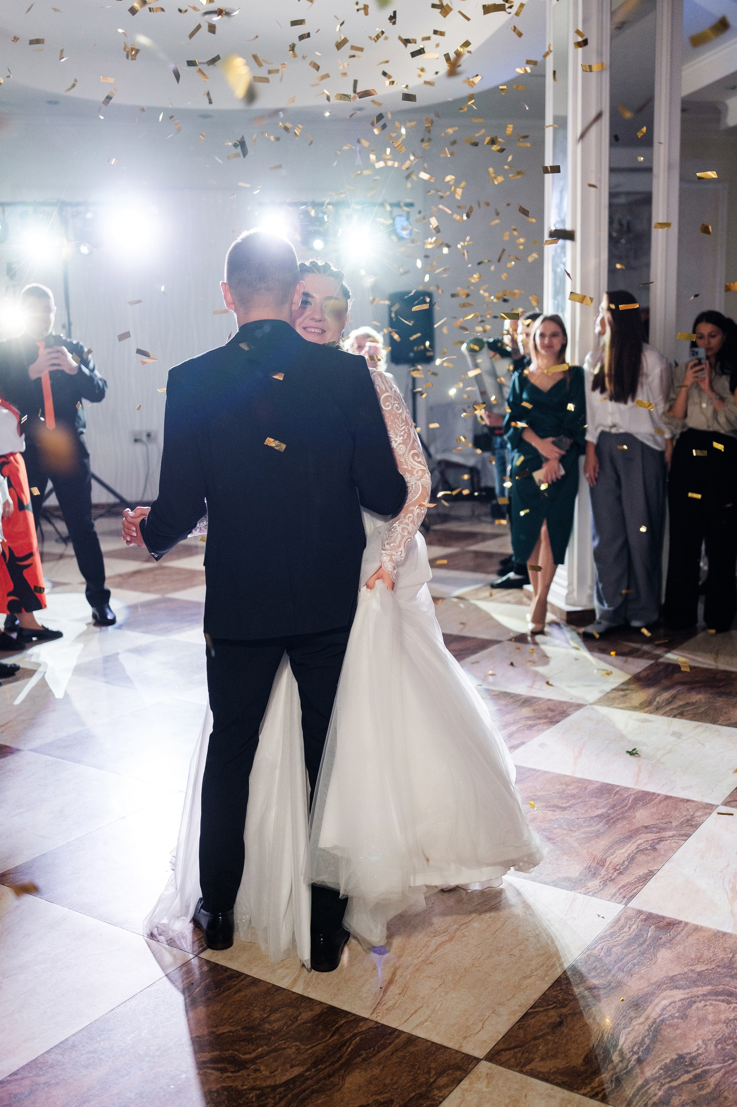 Александр и Лариса. Свадебный фотограф | репортаж | праздники | крещение