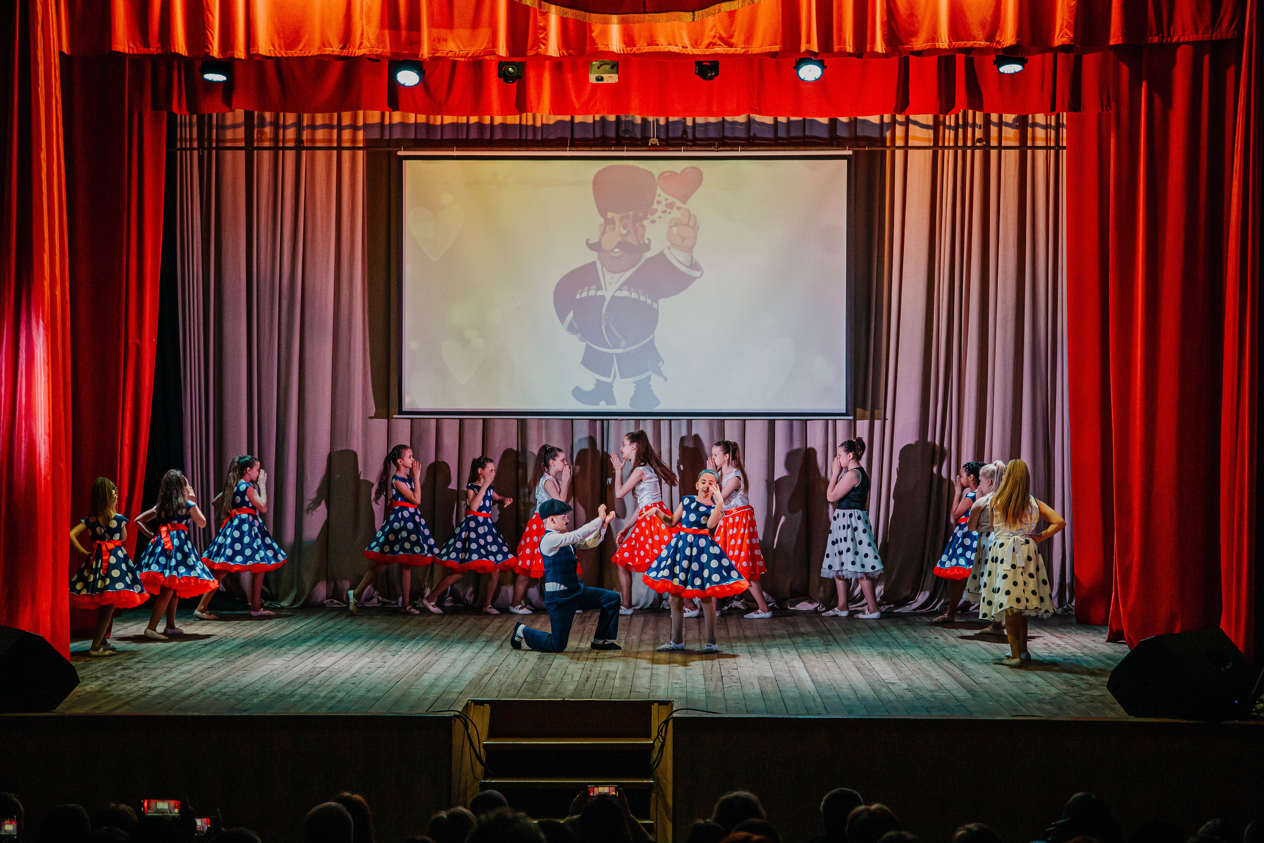 Отчетный концерт хореографического коллектива Пульс!. Фотограф Дарья Маташкова