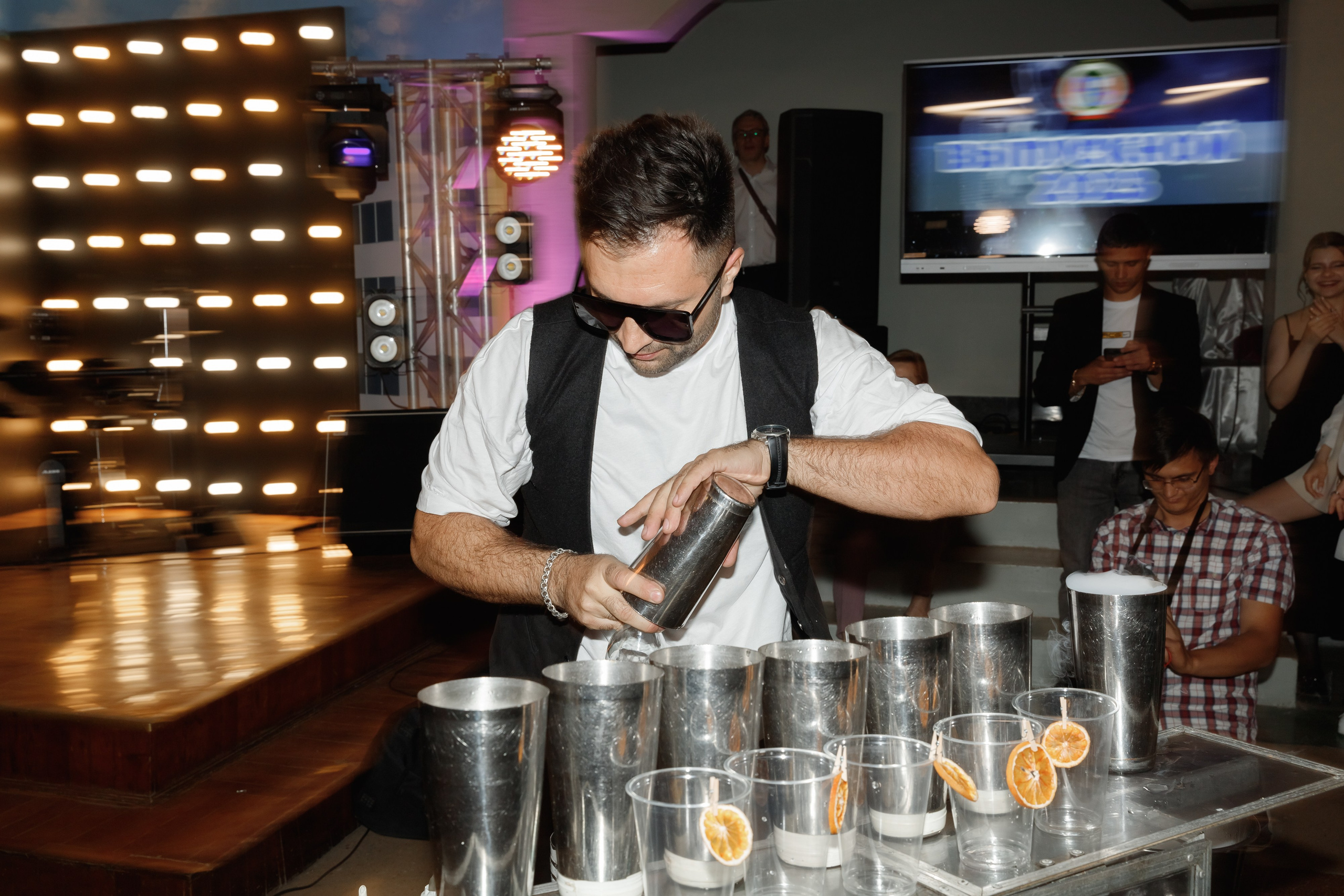 Школьный выпускной 2023 год в Минске. Свадебный фотограф в Минске/Беларуси Сергей Спиридонов