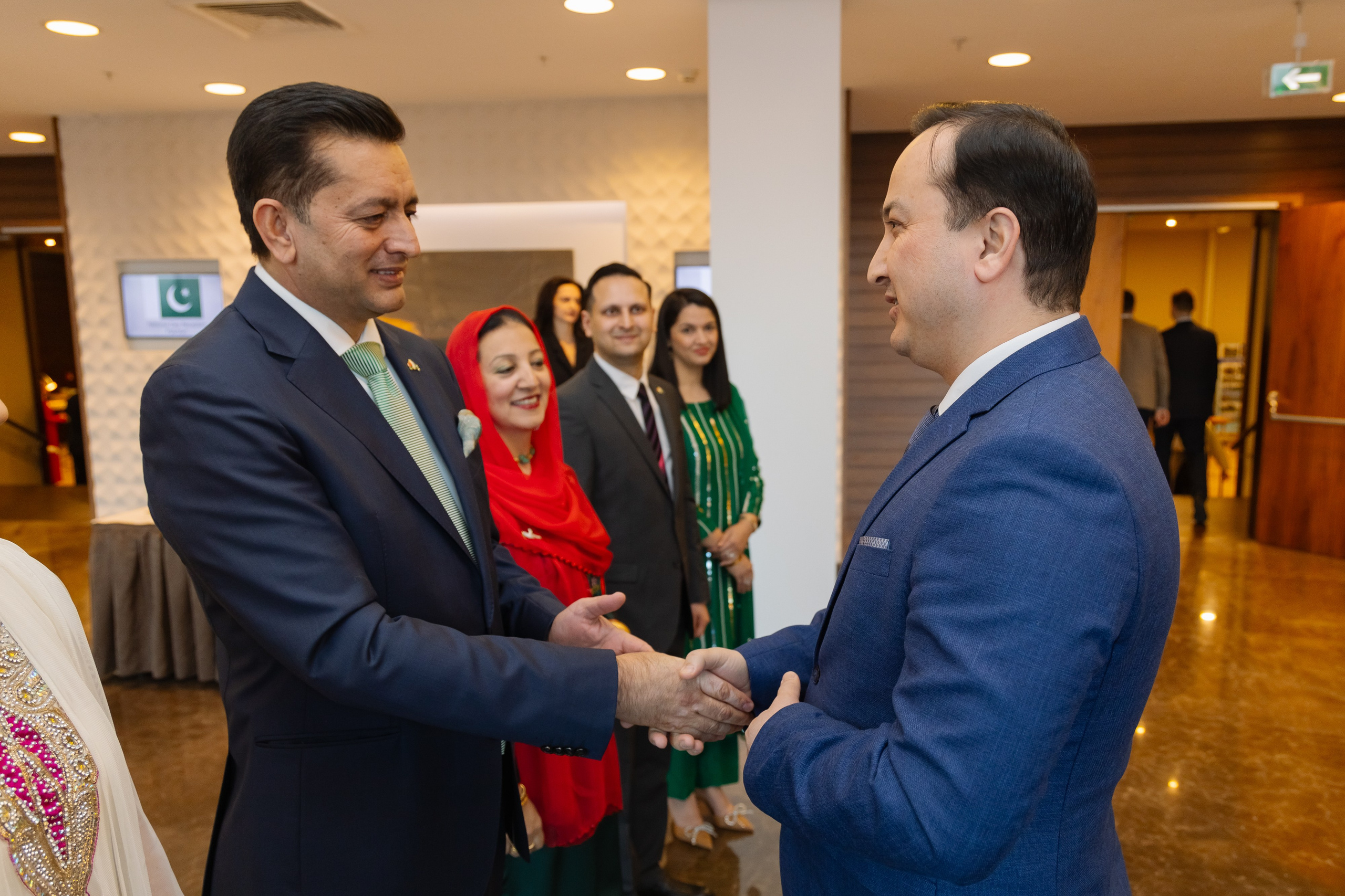 Фотосъемка делегации Пакистана в Беларуси в отеле Марриотт. Свадебный фотограф в Минске/Беларуси Сергей Спиридонов