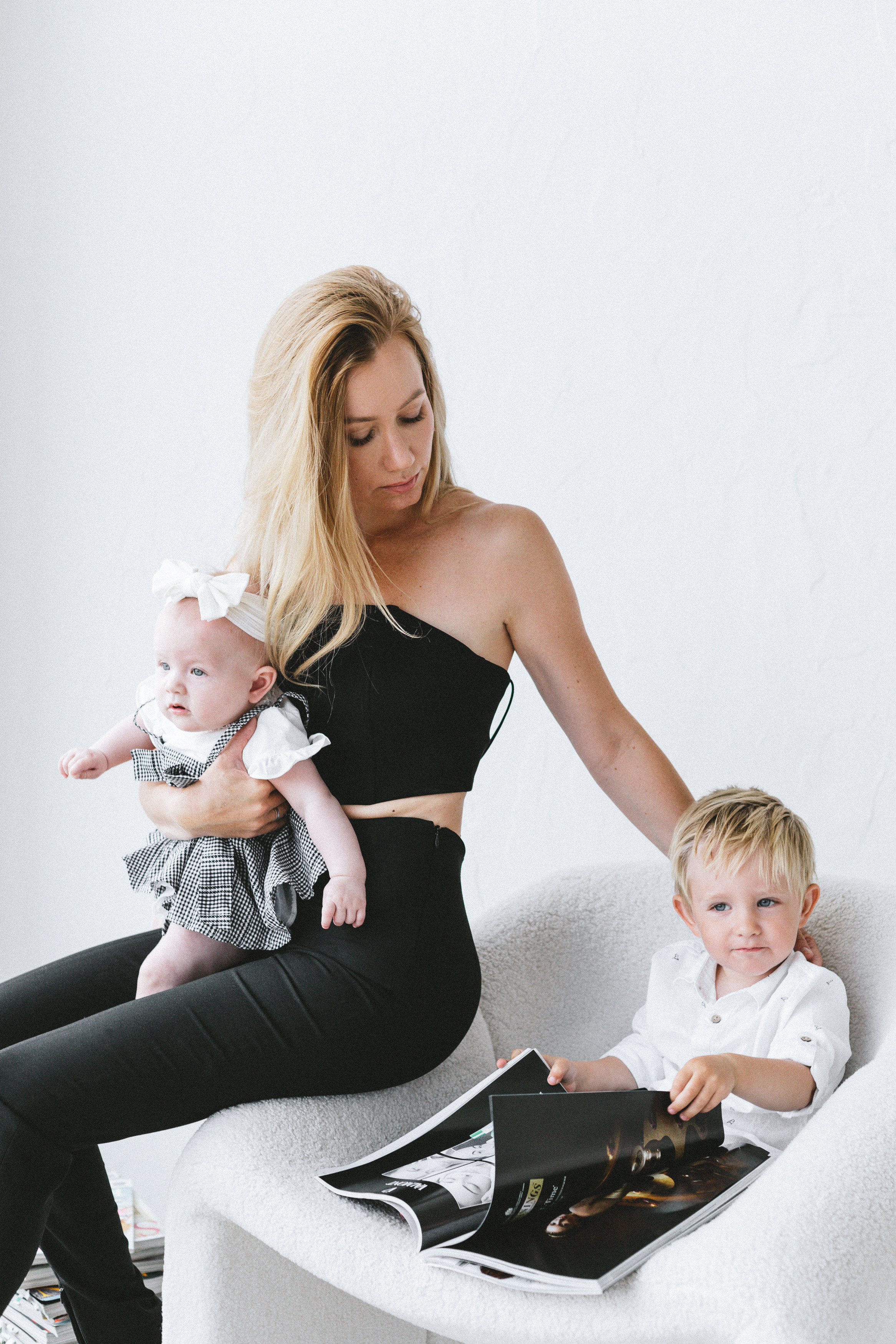 Александр, Екатерина, Серёжа, Маша и Саша. Фотограф Александр Шалагин