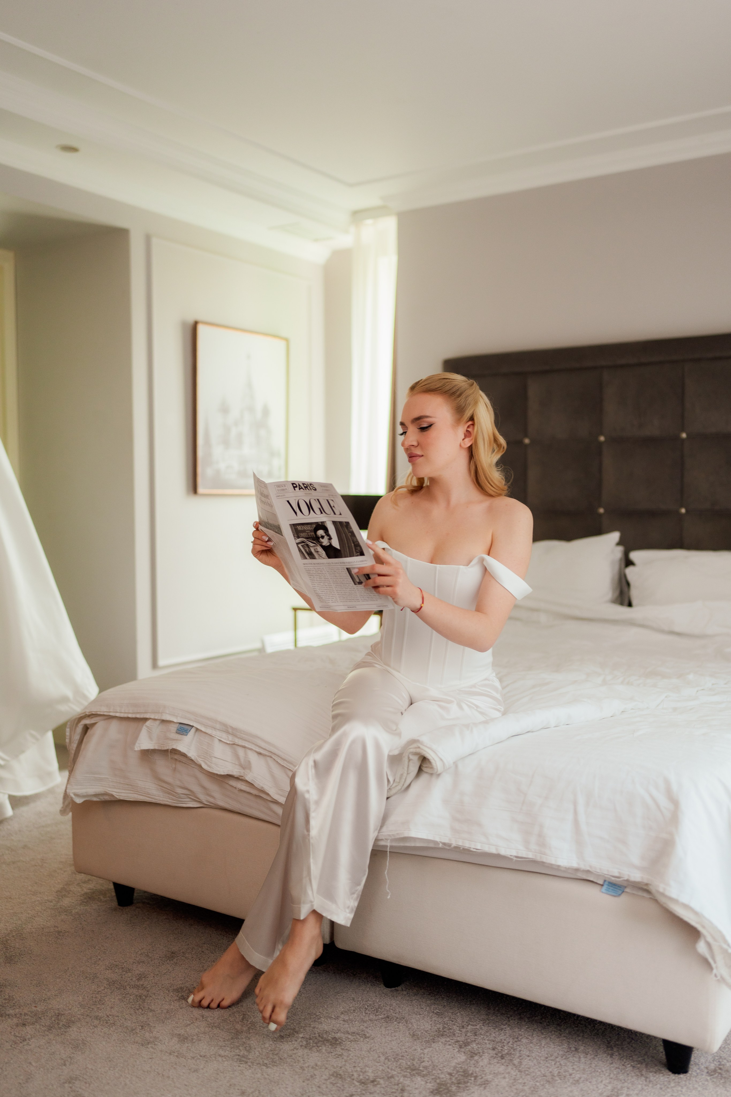 Алиса и Влад. Полный свадебный день (утро, усадьба, прогулка, выездная регистрация, банкет). Дата съемки 26.04.2025. Свадебный фотограф Москва