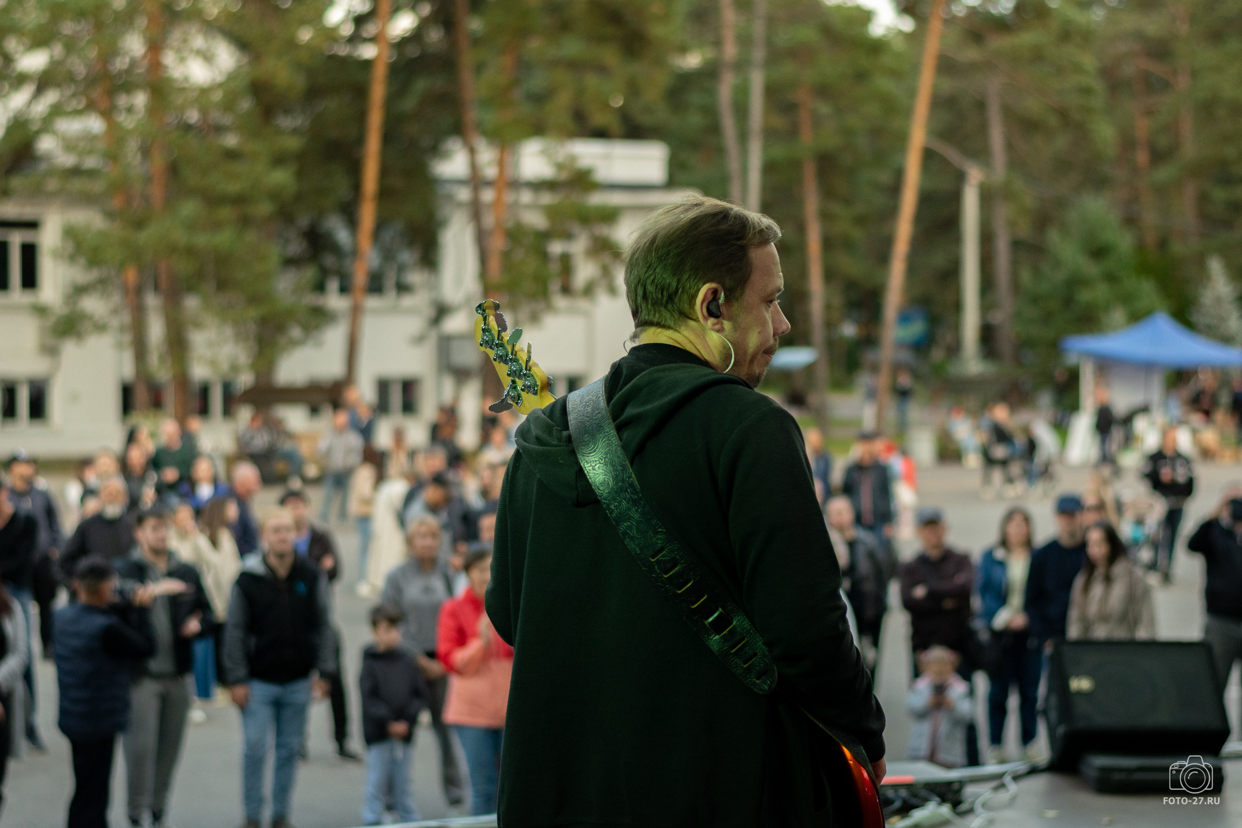 Антон Курдюмов фотограф в Хабаровске Рина Курдюмова фото27 foto27 Антон Дорофеев репортажный репортаж документалист Тони и Рина фотосоздатели Международный фестиваль Рок в защиту животных Хабаровск