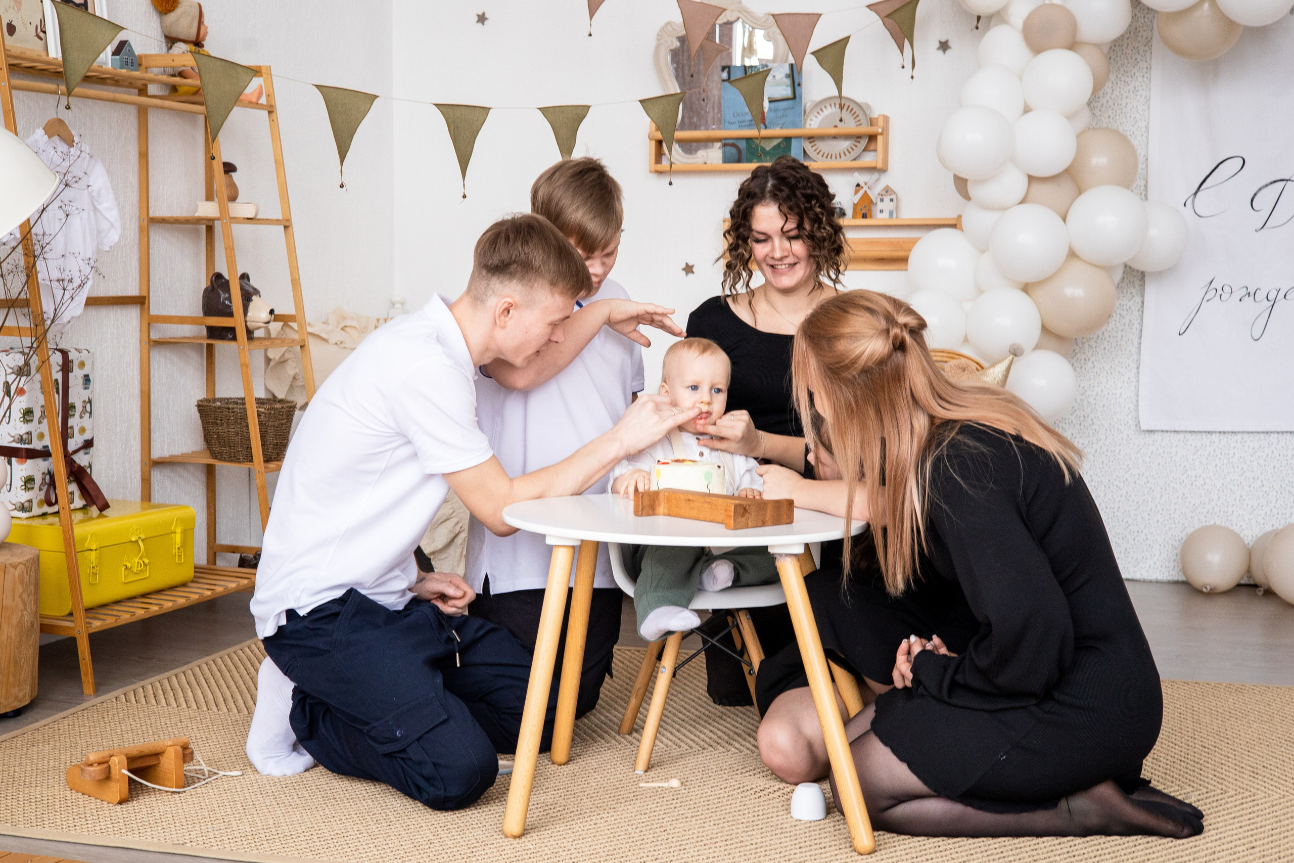 Елисею 1 годик. Настя Лекса. фотограф г. Красноярск