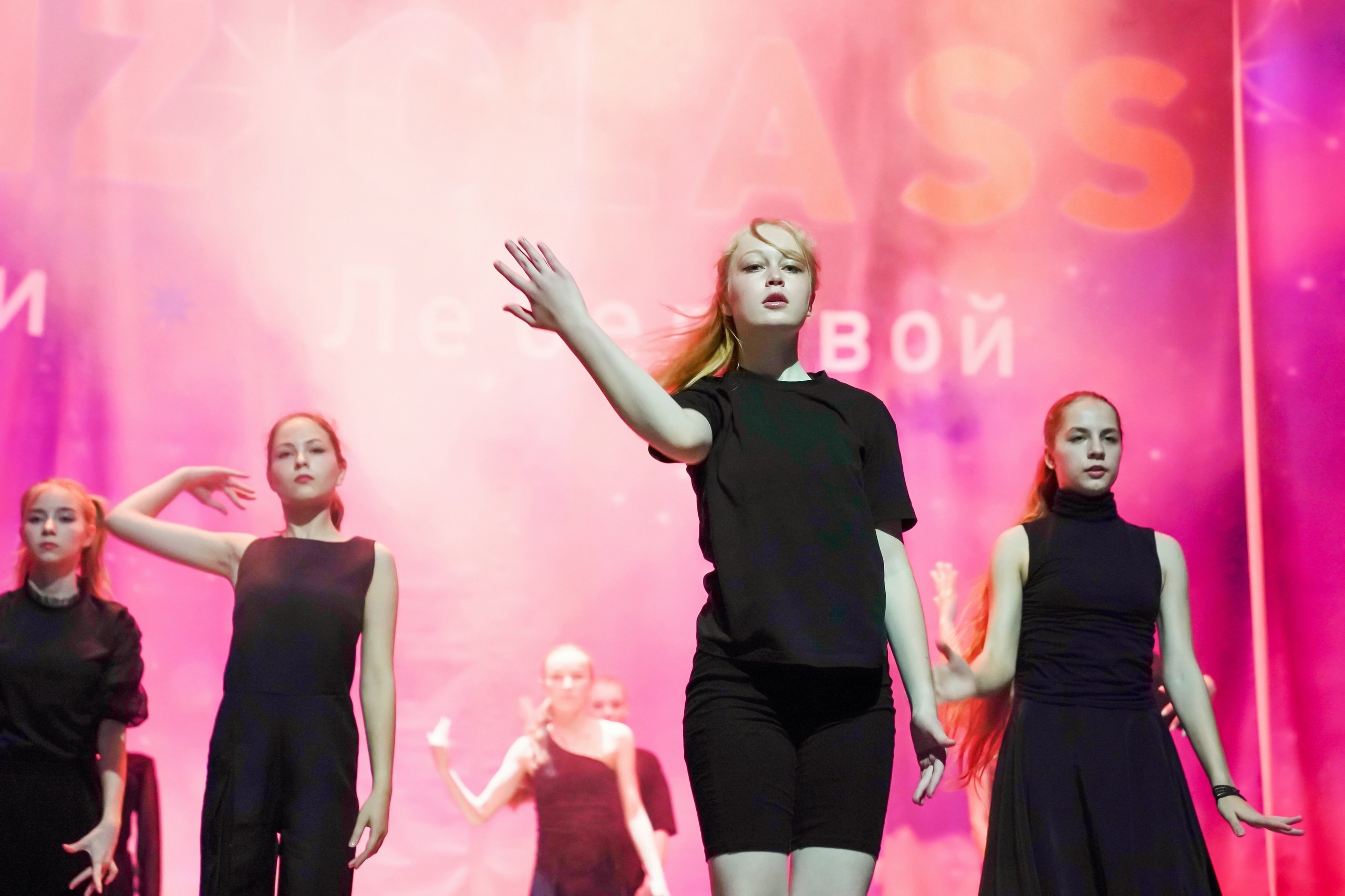 Фото с творческого вечера "Из весны в лето" Tanzclass Лилии Лебедевой, Фрязино. Tanzclass Лилии Лебедевой, Фрязино