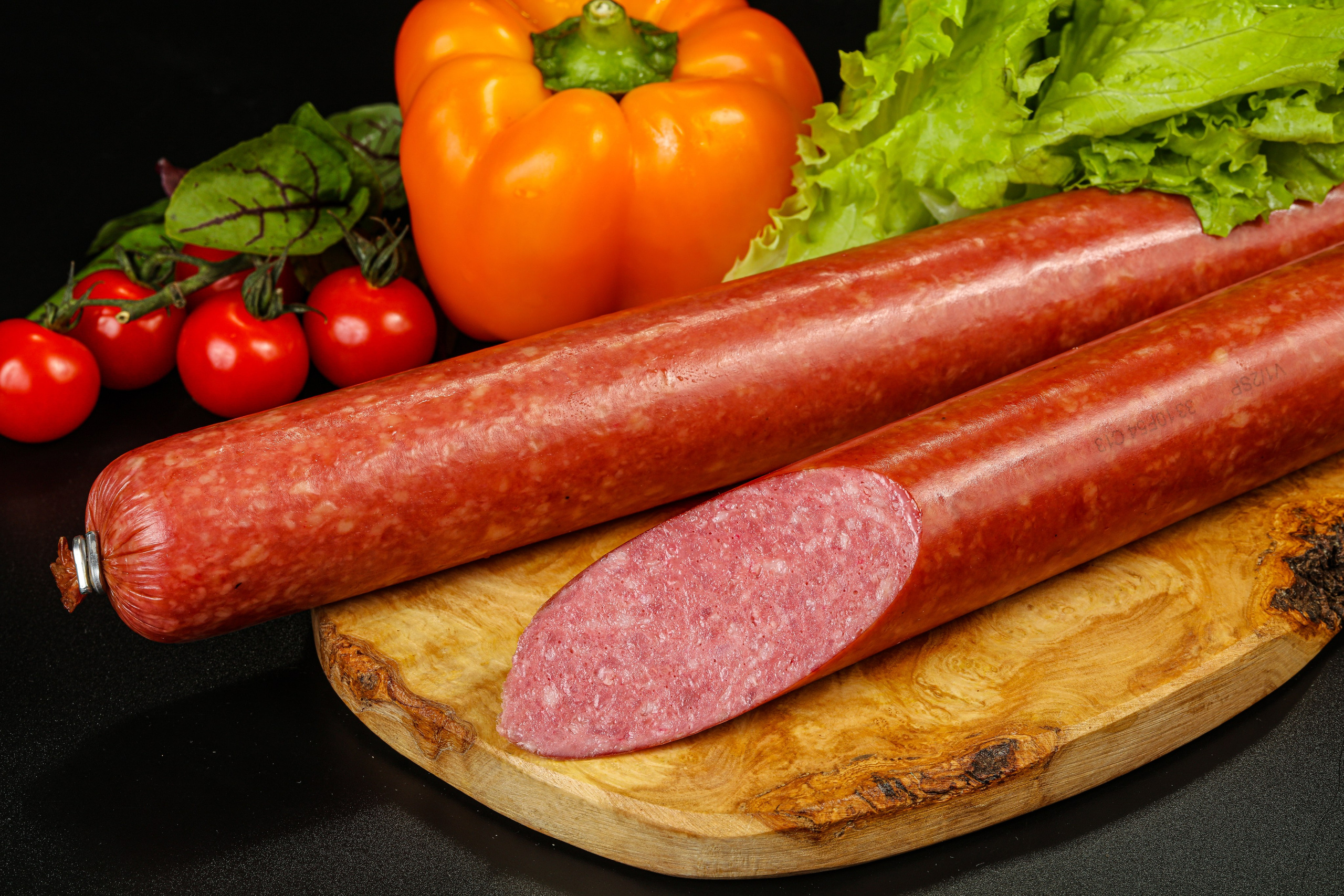 Колбасы и мясная продукция. Фуд-фотограф Андрей Старостин — съемка еды в Москве. 9000 руб. в час