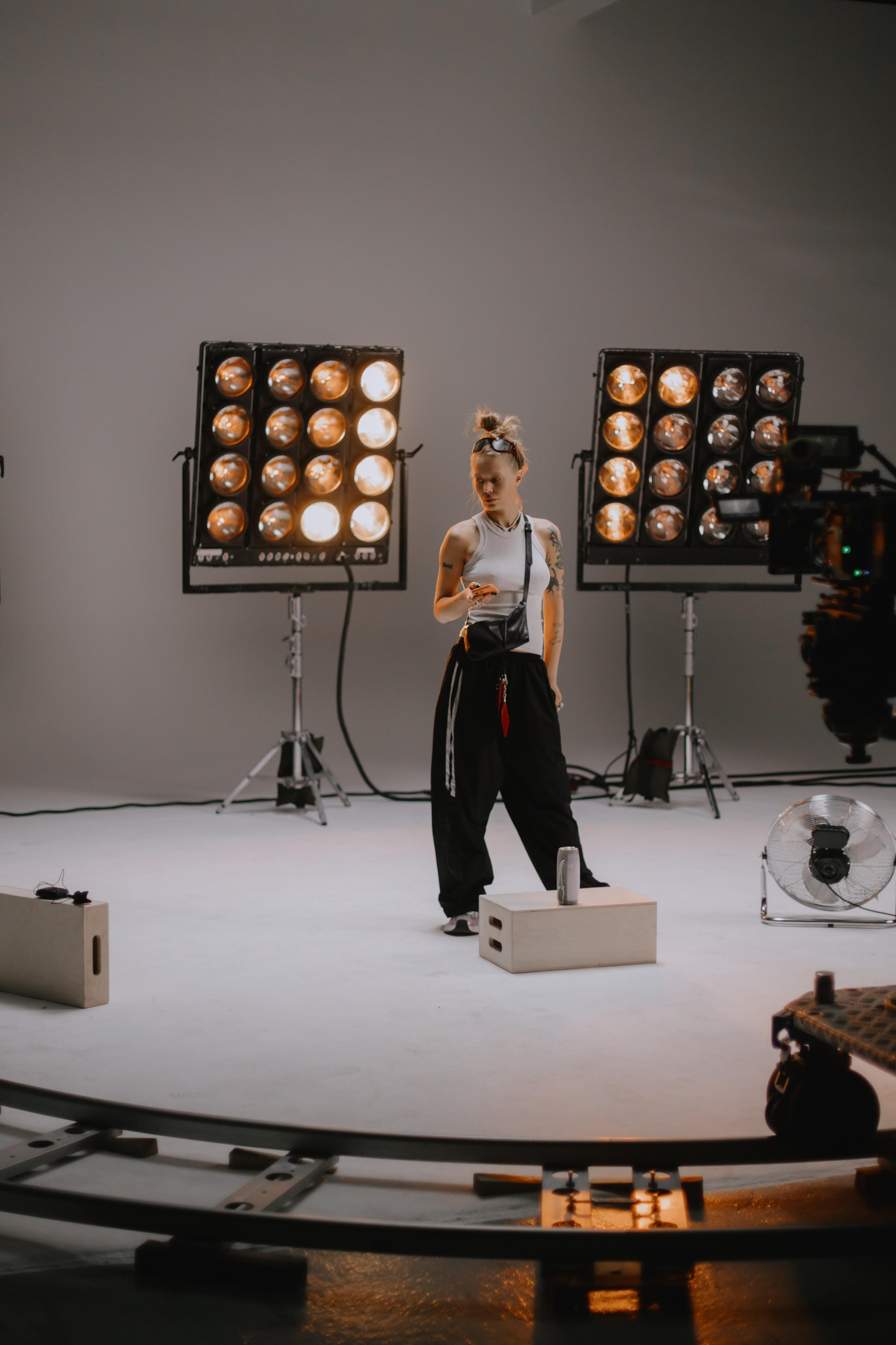 Съемка клипа Юлианны Карауловой и Бьянки. Фотограф в Москве и Санкт-Петербурге Дарина