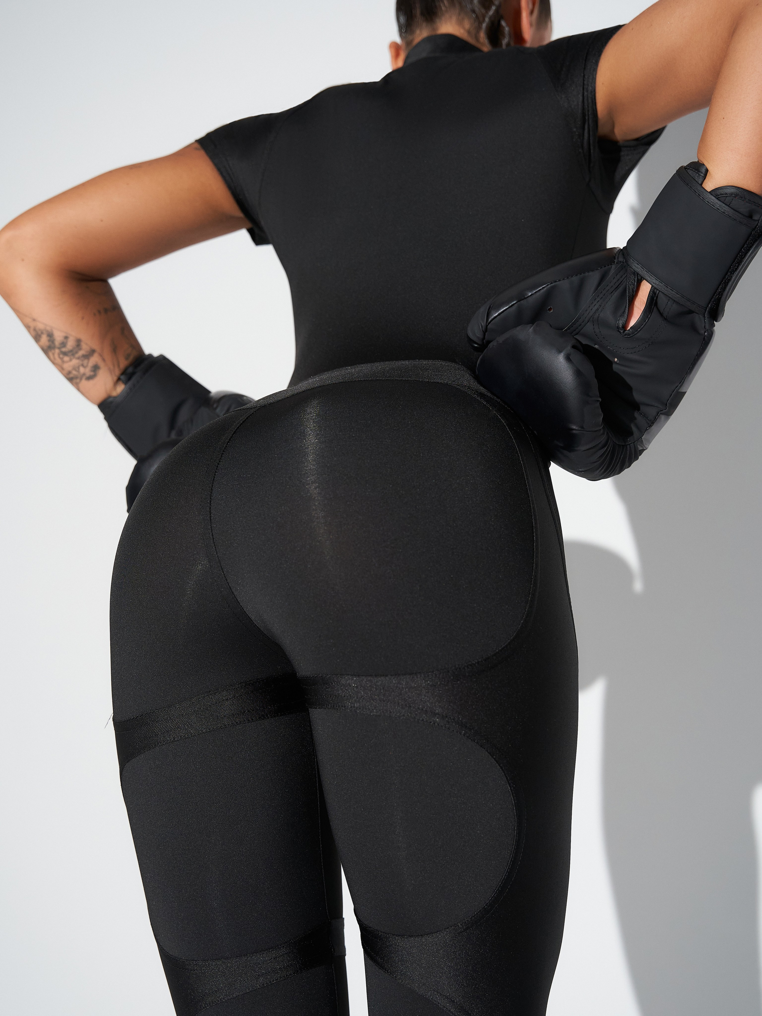 Съемка для бренда спортивной одежды на WB. Контент для маркетплейсов и соцсетей. Фото и видео съемка