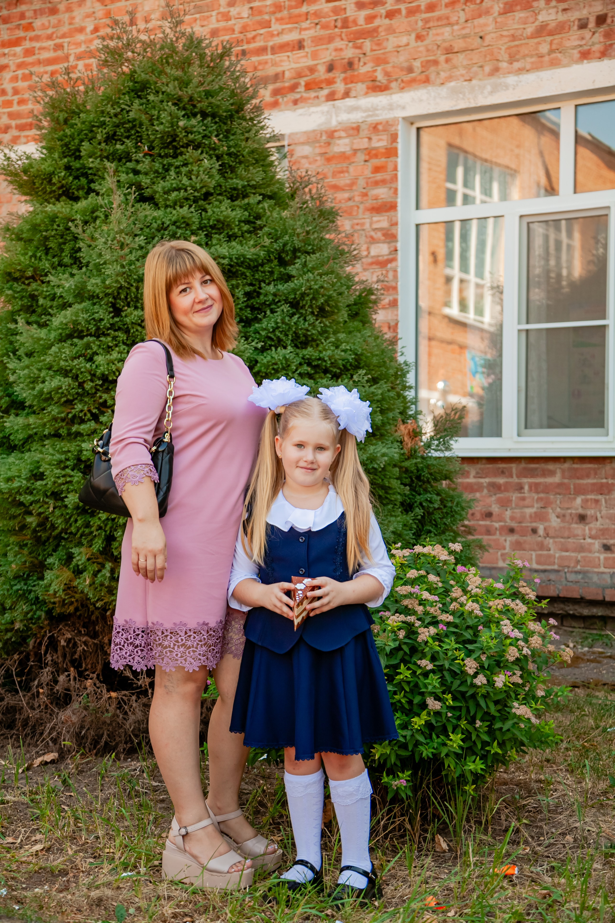 1 сентября линейка. Свадебный и семейный фотограф в Армавире