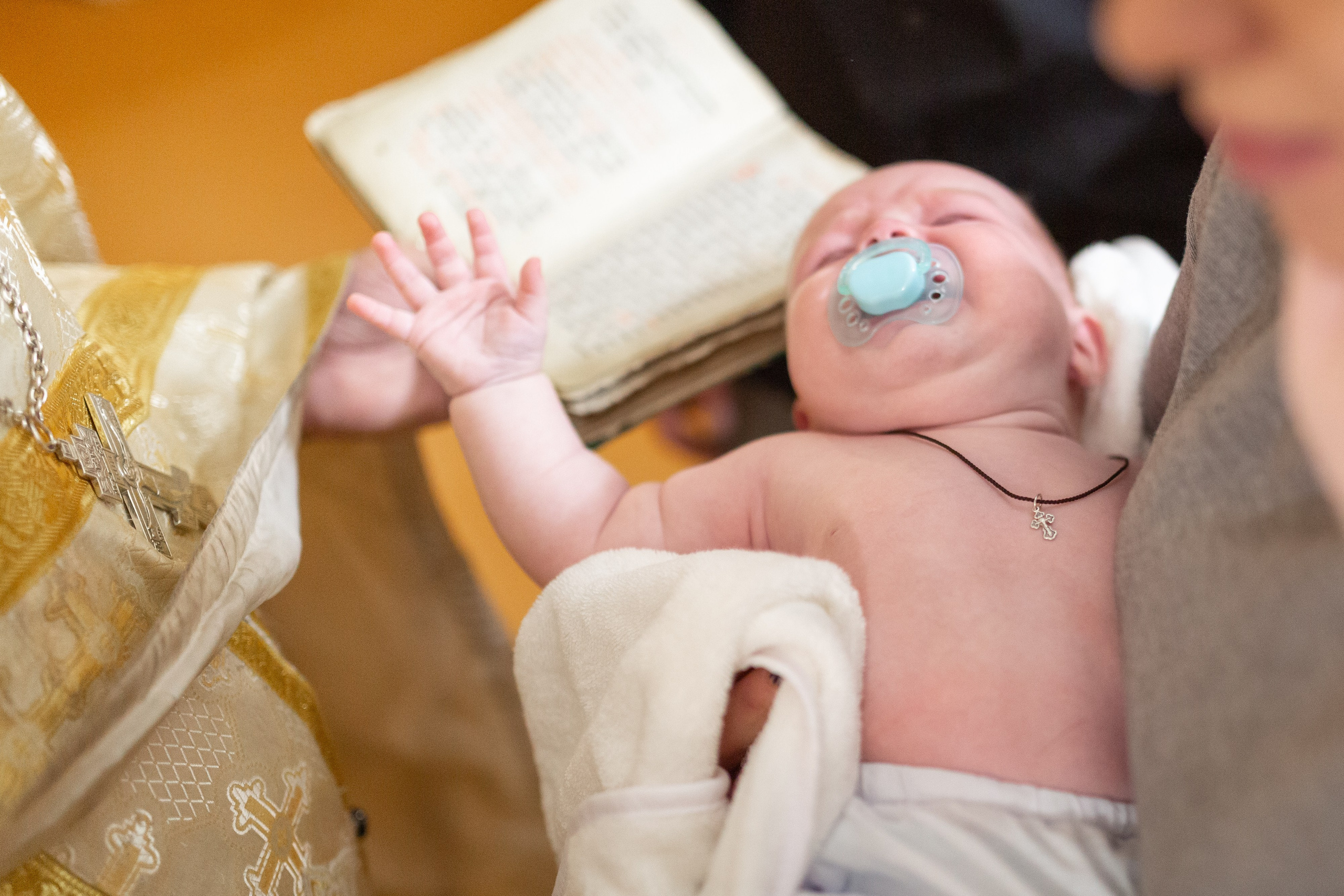 Таинство крещения. Фотограф Комаров Сергей
