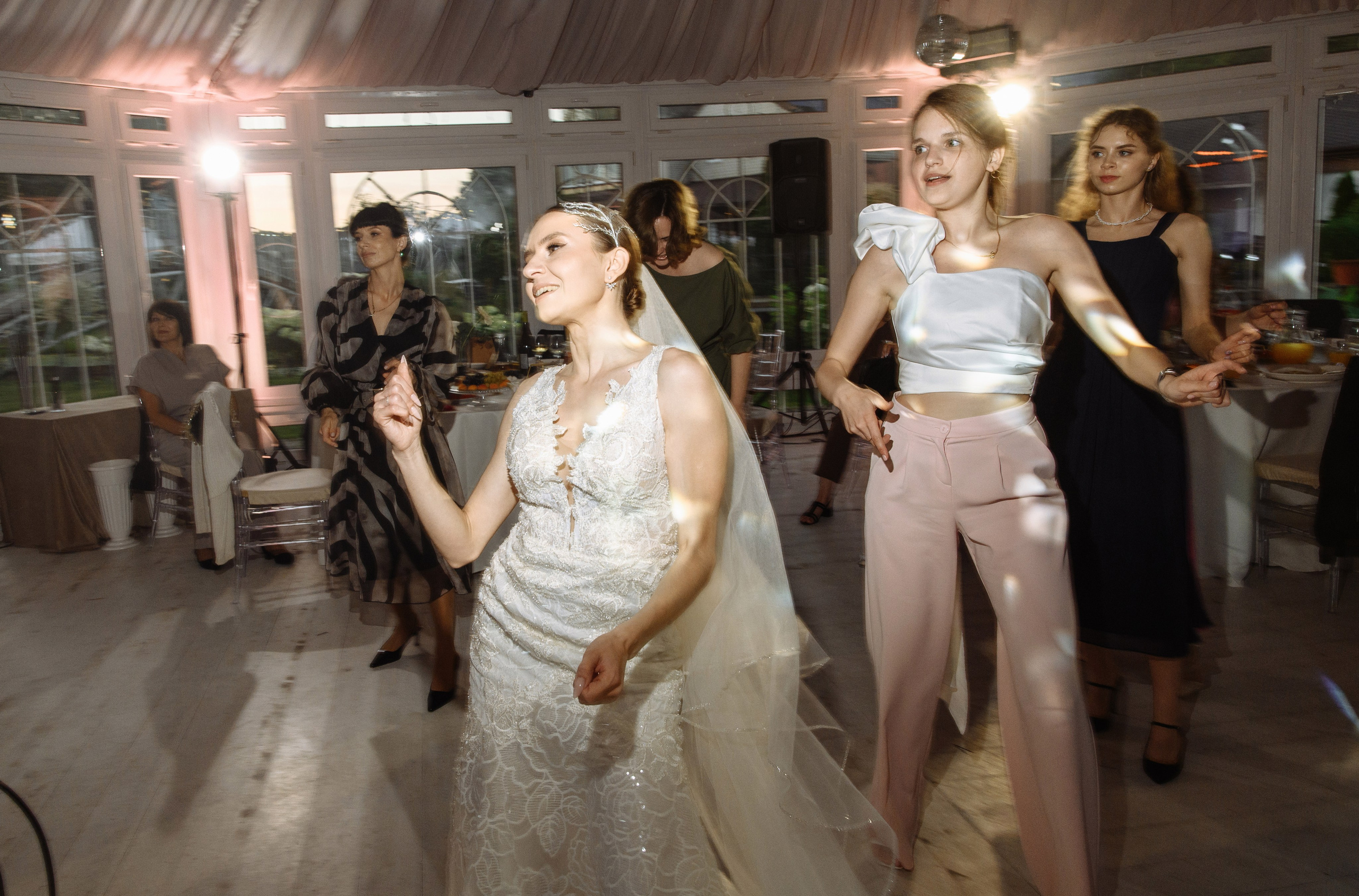 Альберт и Диана Zakolcovo Vtb. Фотограф Кирилл Верт