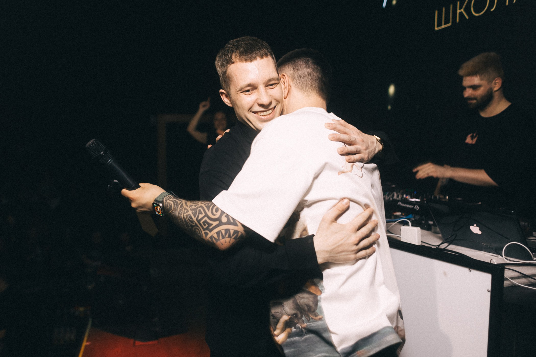 Выпускной школы диджеинга «Атмосфера». Фотограф Кемерово | Сергей