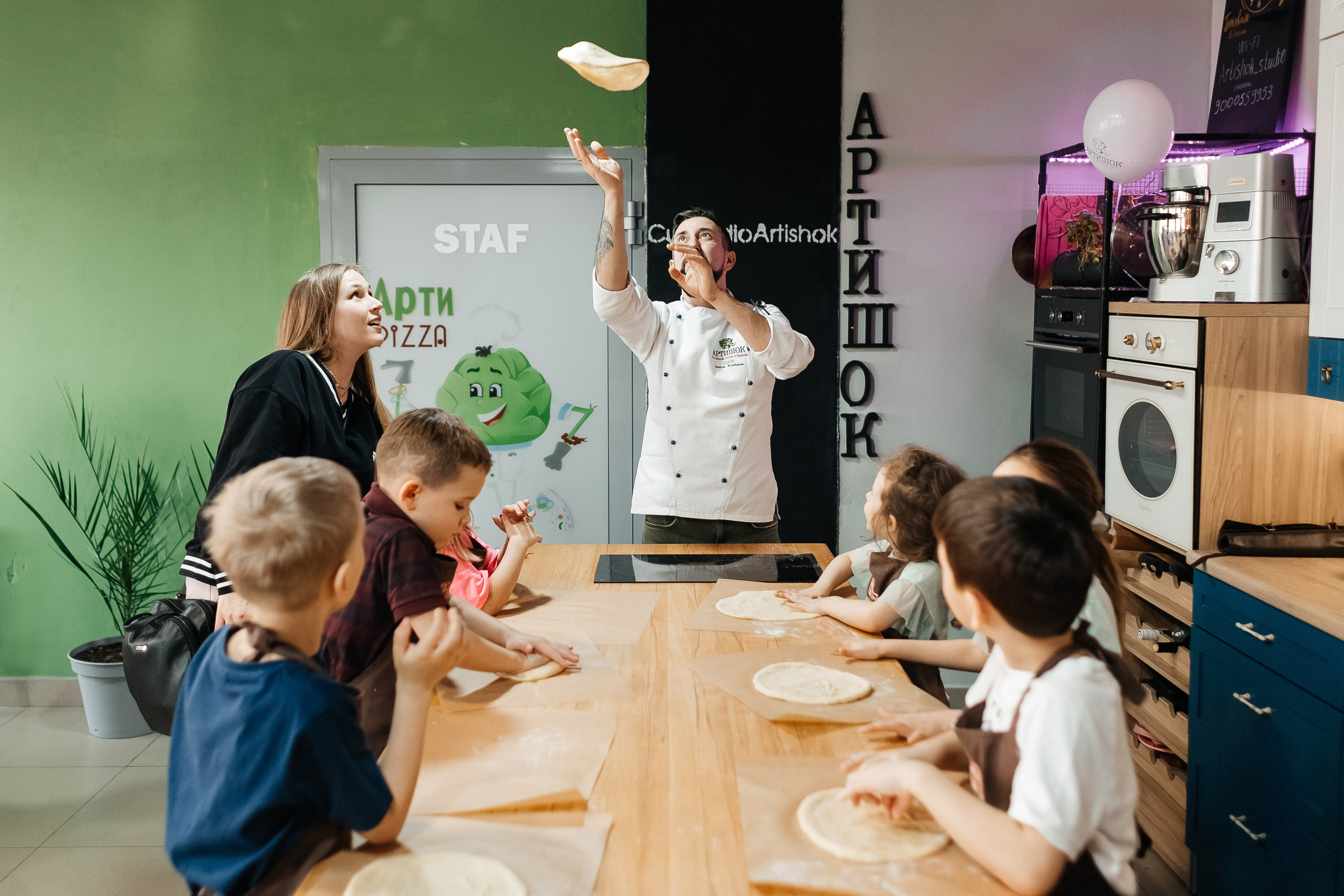 Детский мастер-класс в «АРТиШОК». Фотограф Кемерово | Сергей