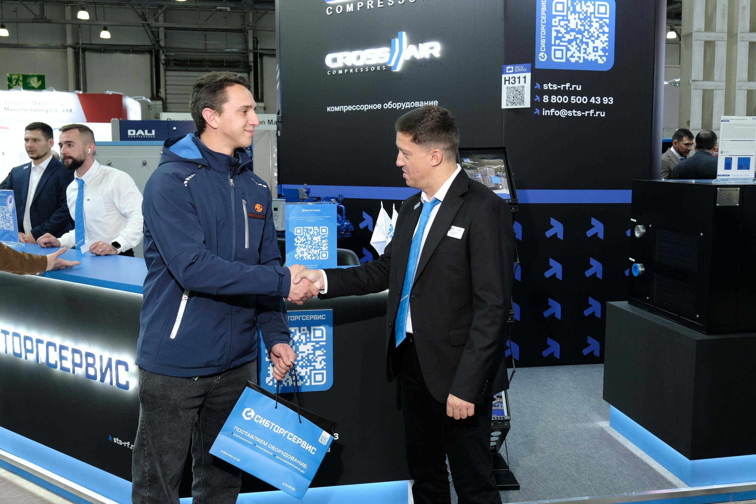 Сибторгсервис. Репортажный фотограф в Москве Денис Тамко