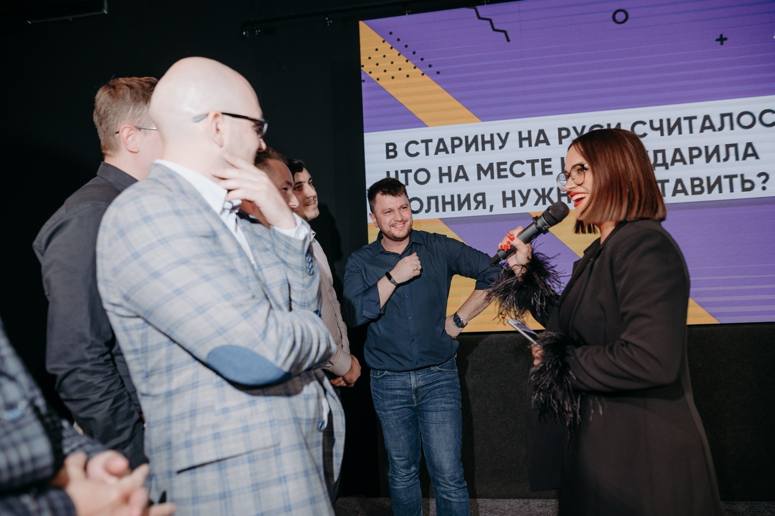 Ведущая Наталья Бойчук. Проведение корпоративов в Москве. Проведение новогодних корпоративов в Москве. Новогодний корпоратив в Москве.