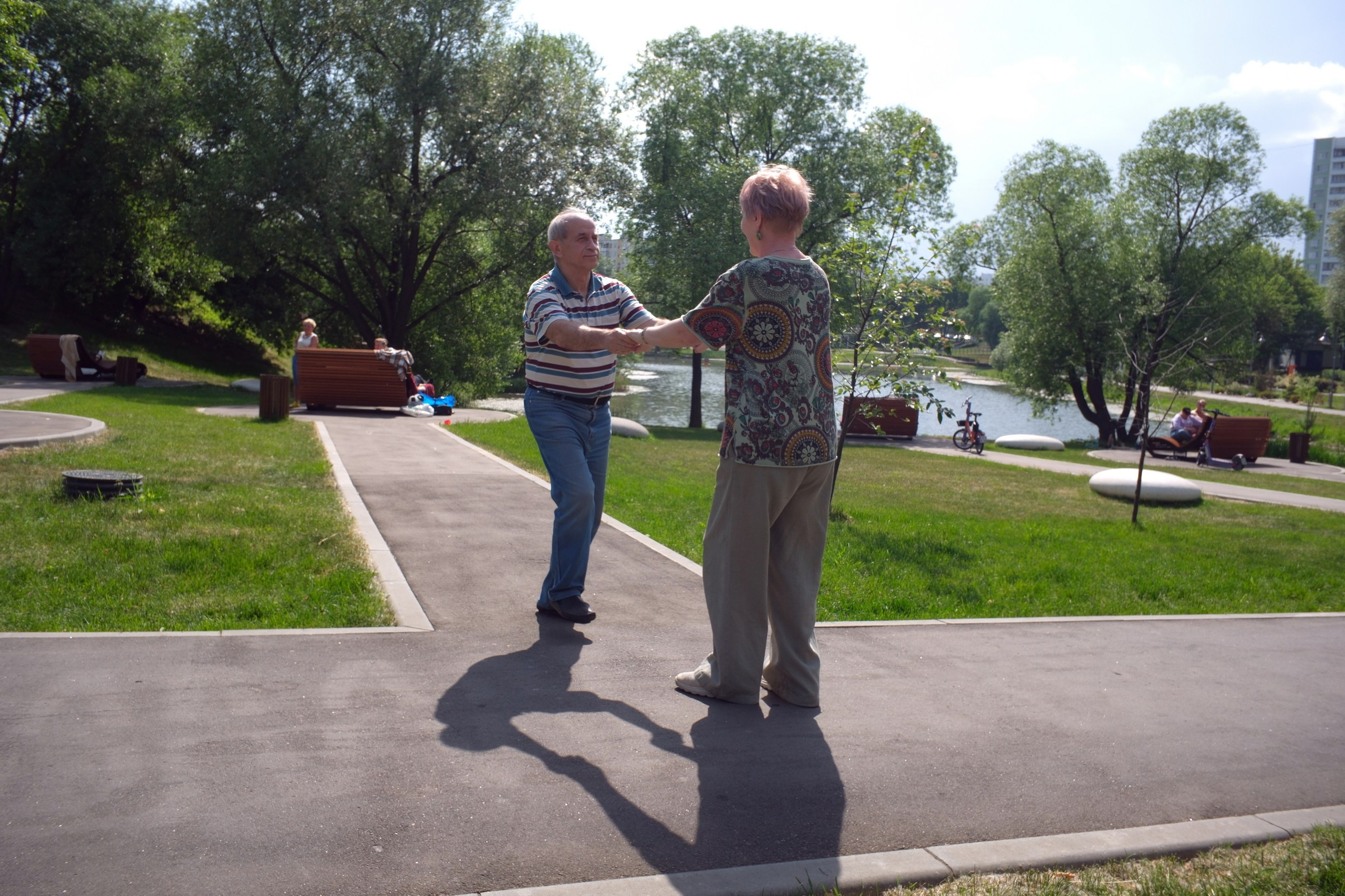 31.05.2025. Покровский парк. Активное долголетие. Улица, люди, жизнь…