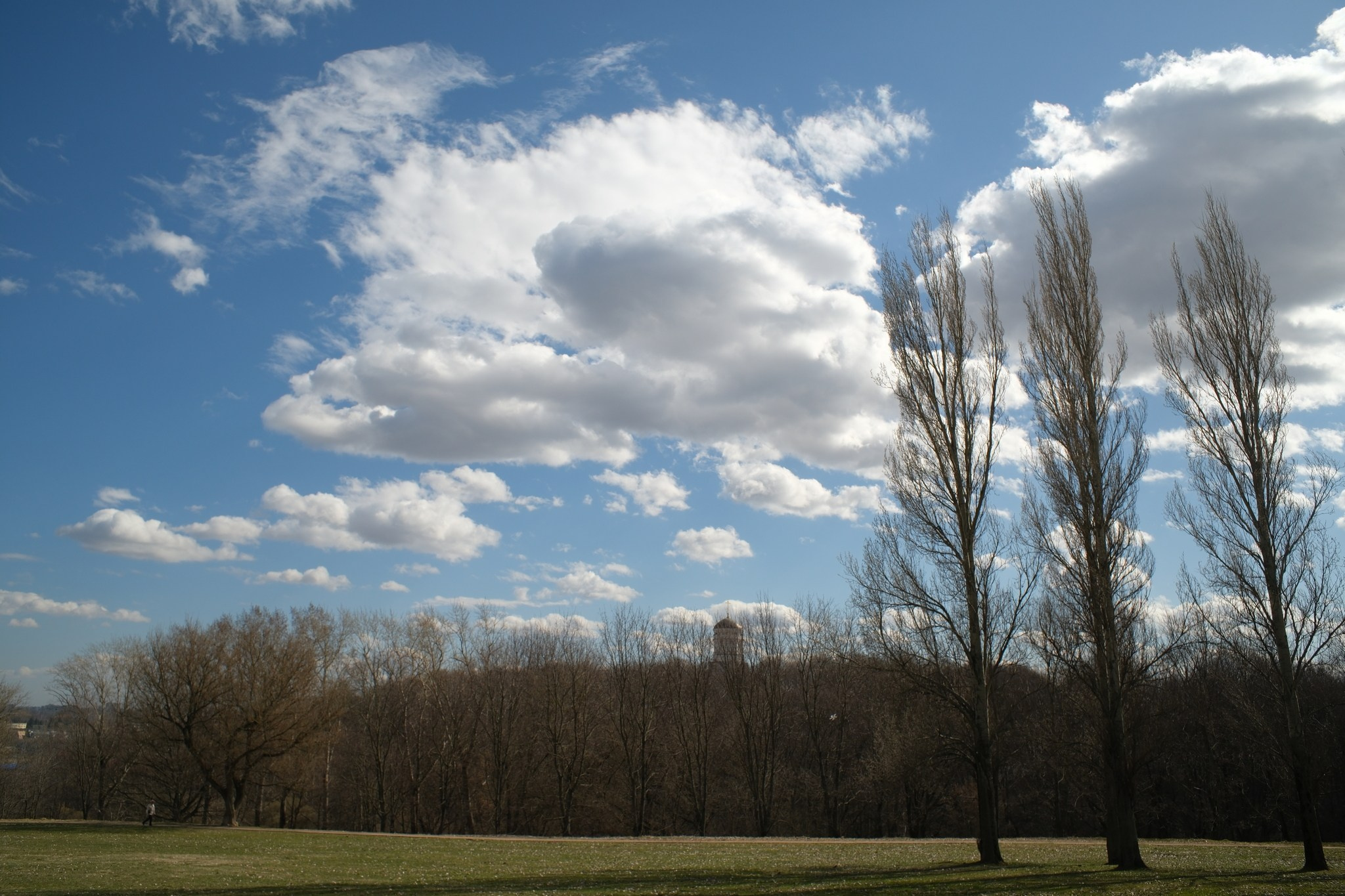 Улица, люди, жизнь…