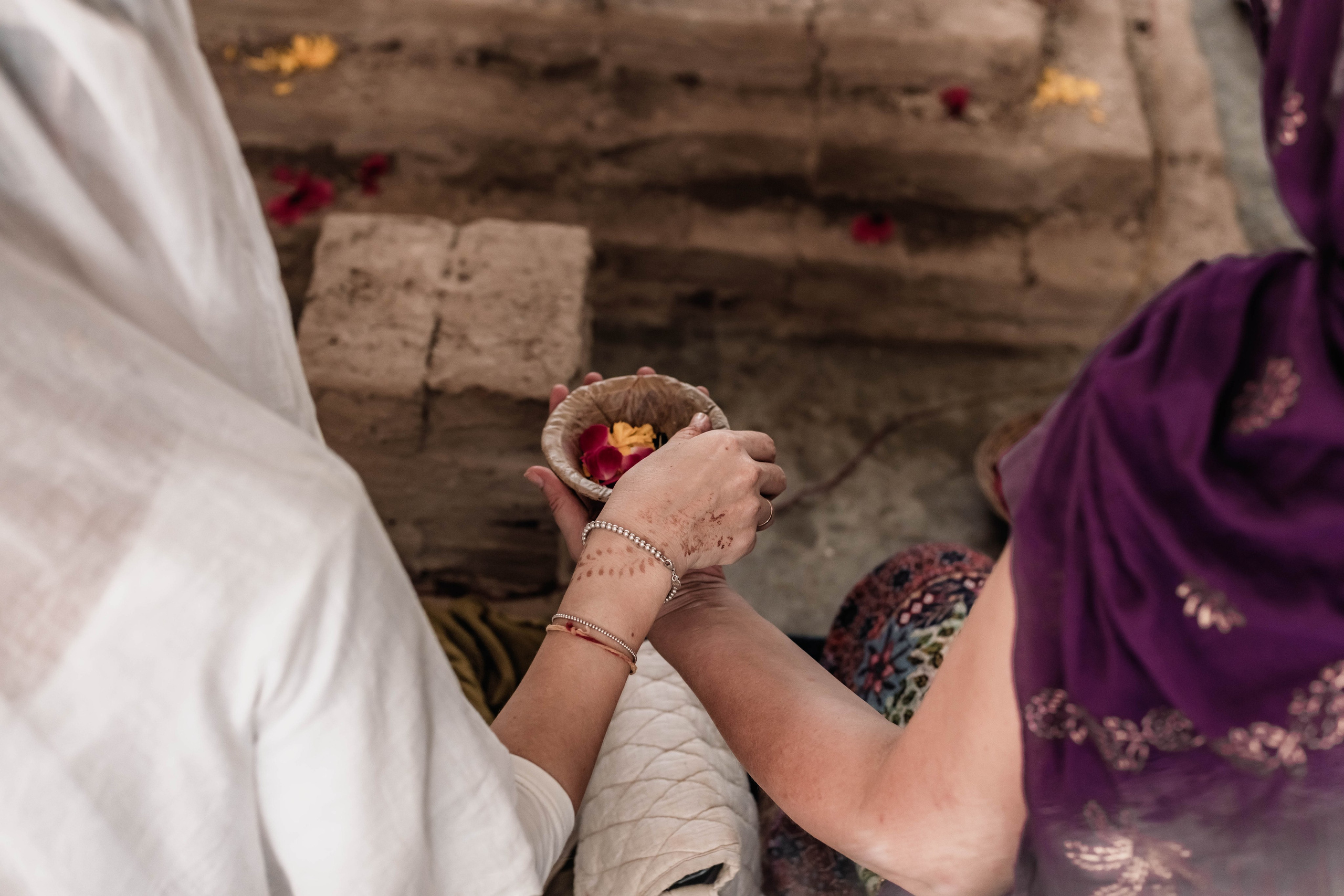 Pitri Paksha yagyas & poojas Devraha Baba ji ashram. Mariam Bagdasaryan