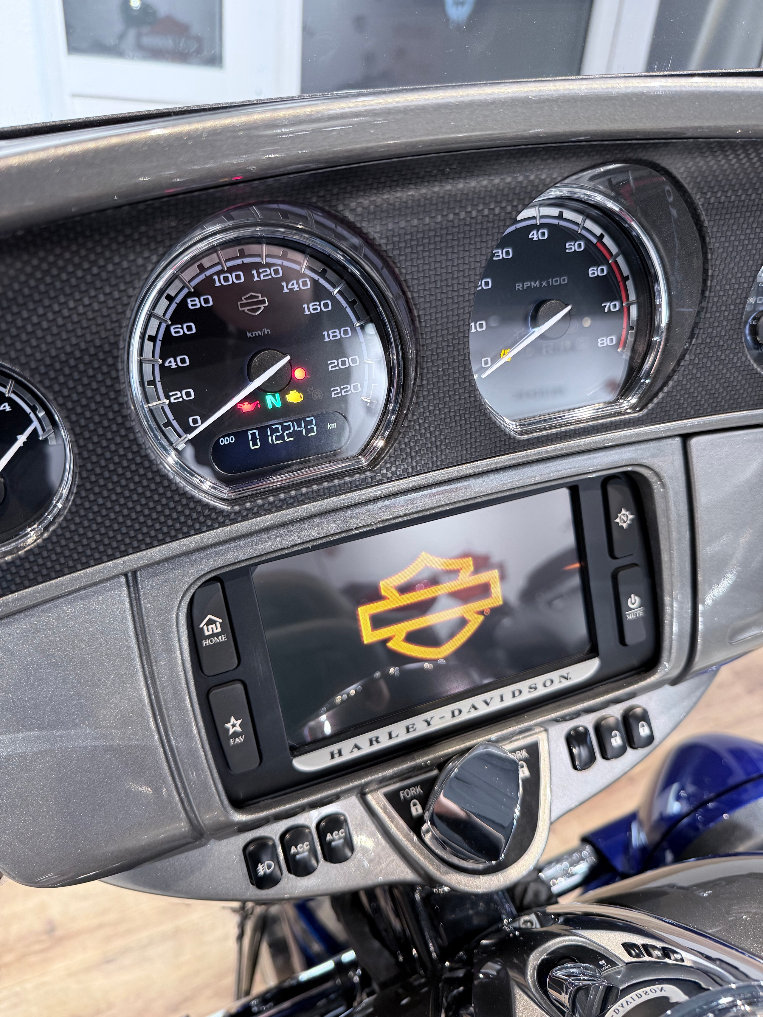 2016 CVO Limited 110. Hello Davidson, Москва. Только хорошие мотоциклы…