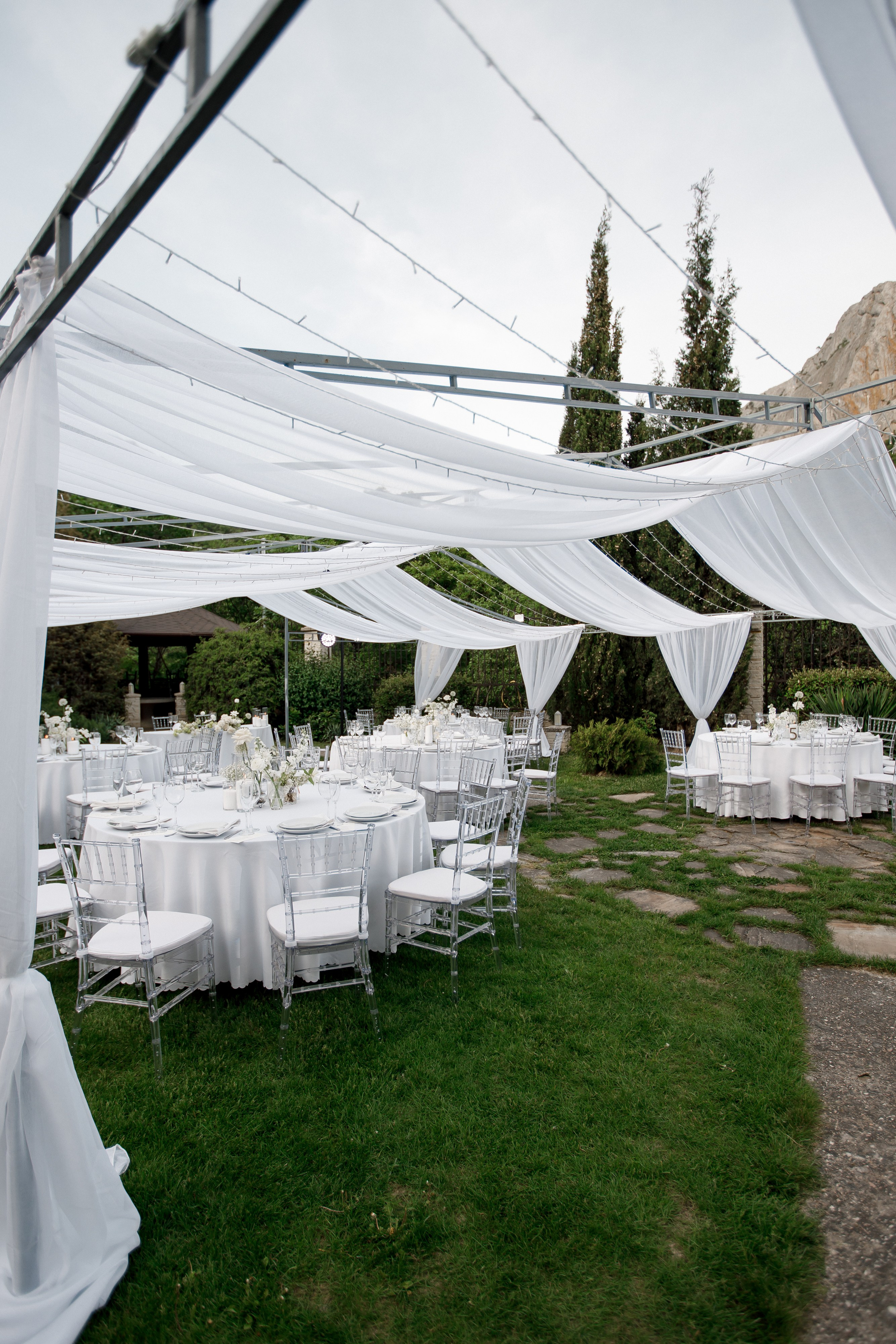 Денис и Алина. Белый замок. Фотограф Анна Лейман. Севастополь