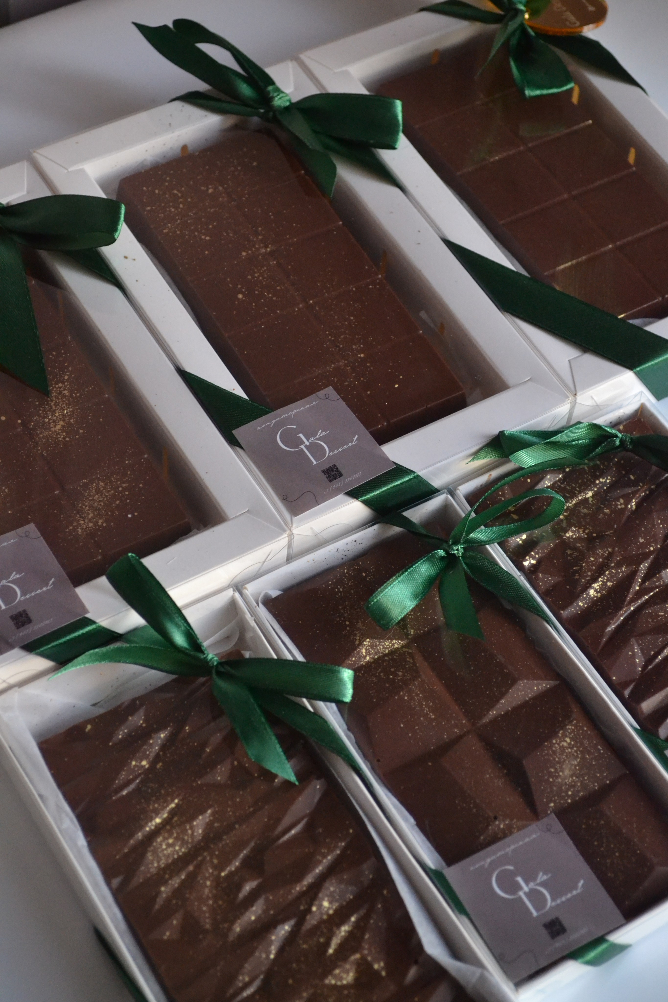 Десерты. Семейная кондитерская. Торты и десерты на заказ в Москве и области