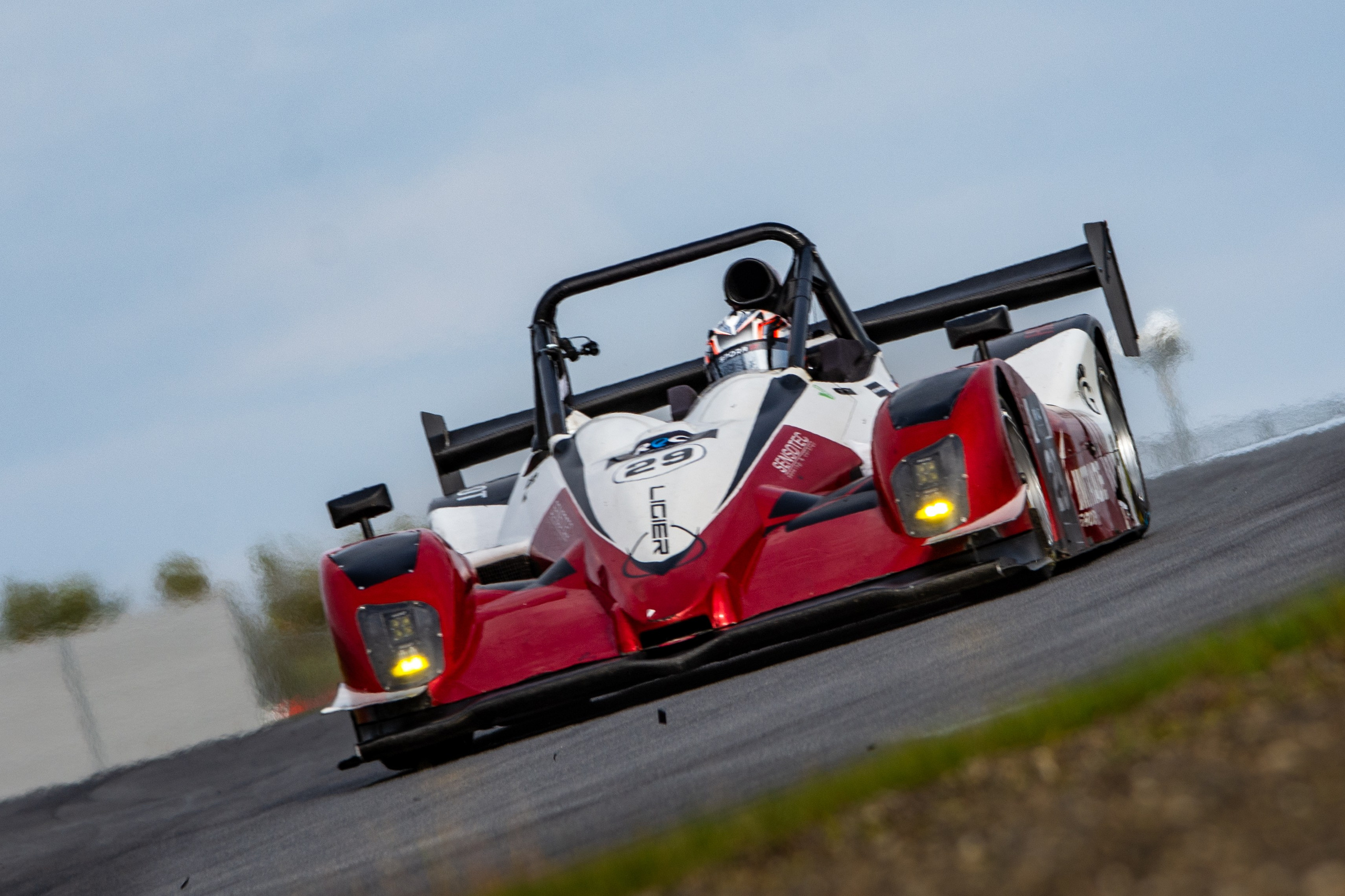 MRW — REC — 04.10.2025. AlexFecto — галереи фотографий