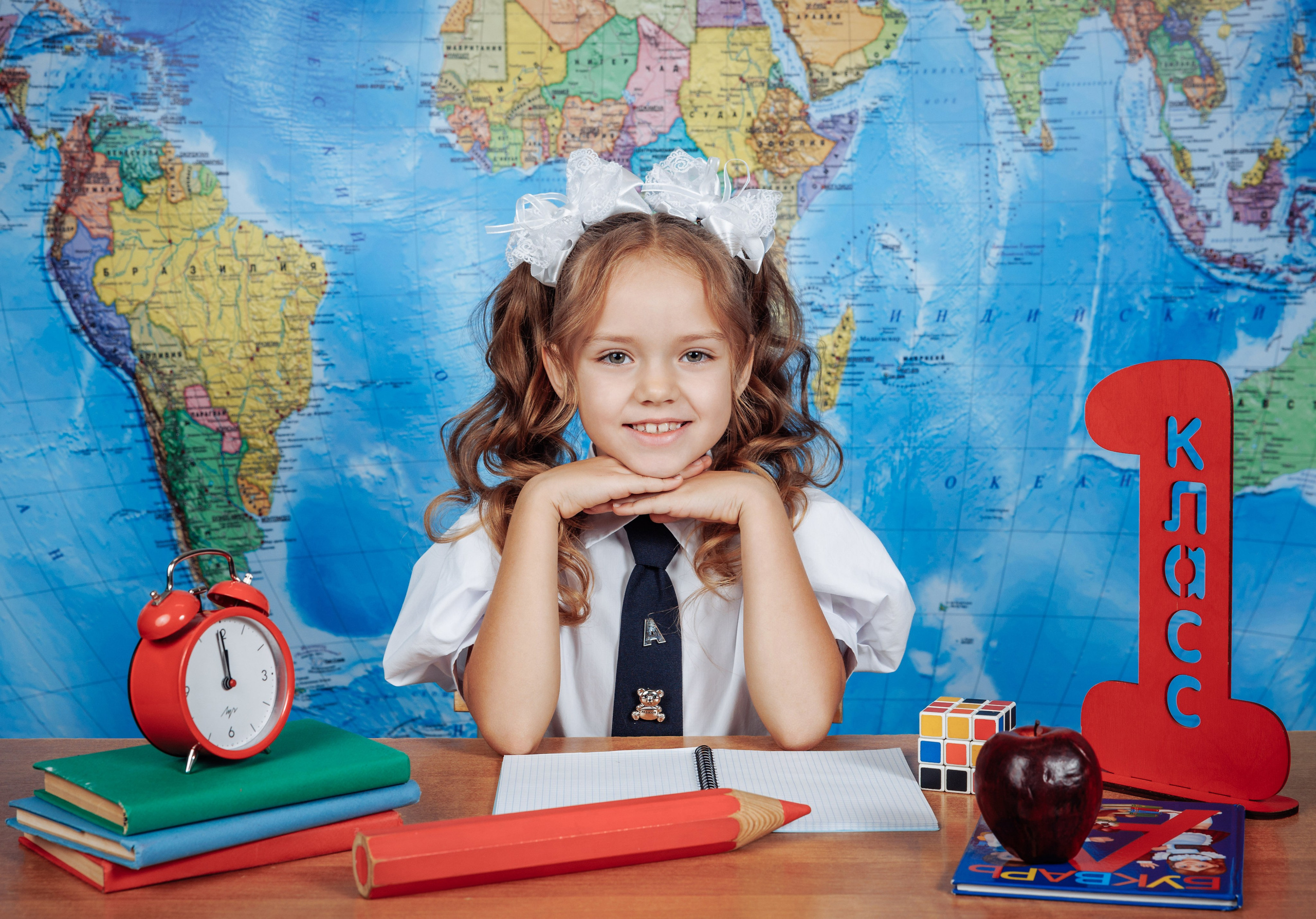 Первоклашки. Выпускные школьные фото­альбомы для школ и детских садов в Волгограде и Волжском