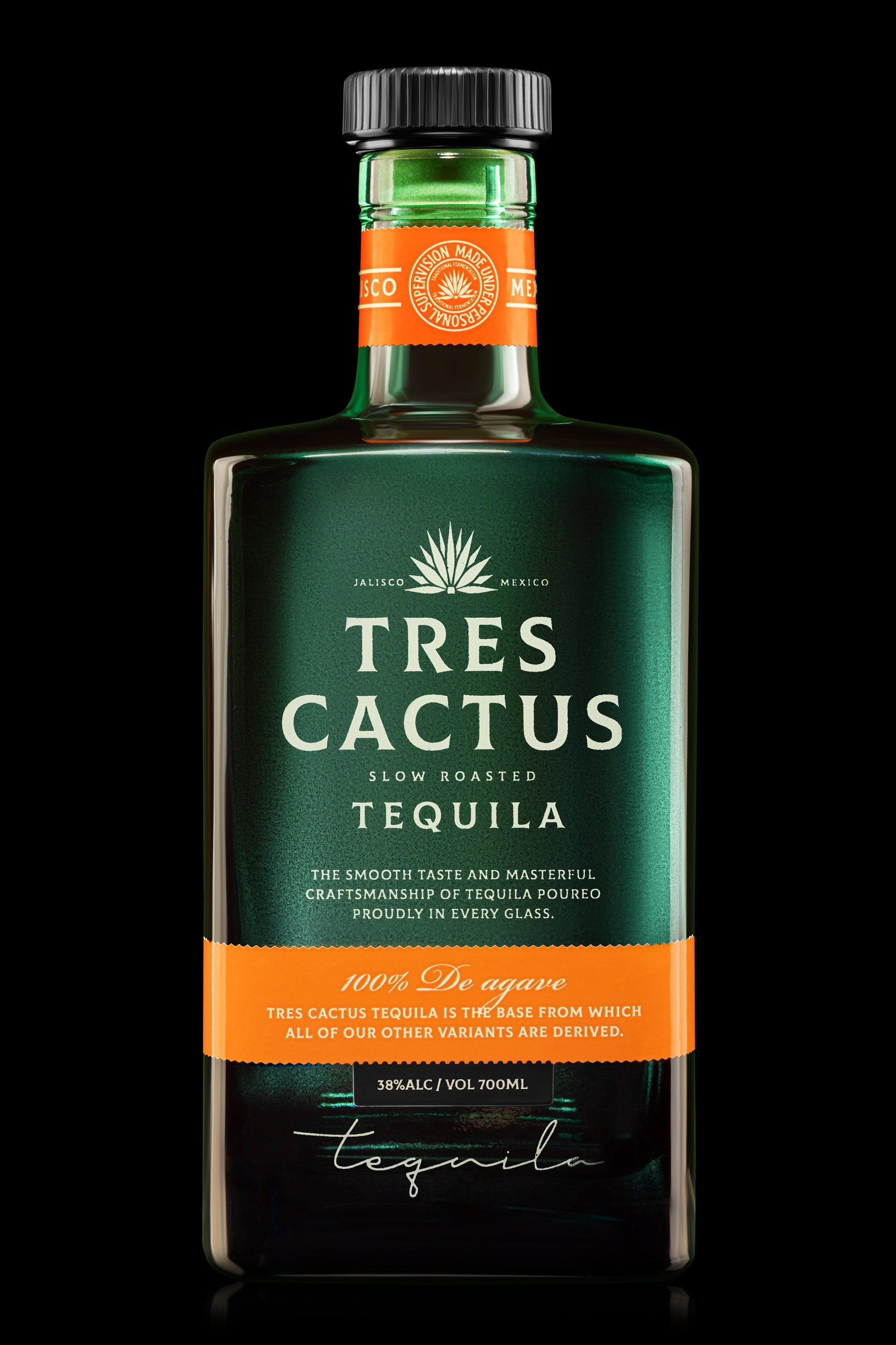 Профессиональная предметная фотосъемка бутылок в Москве и Московской области. Фотостудия в Москве LUXARTPHOTO