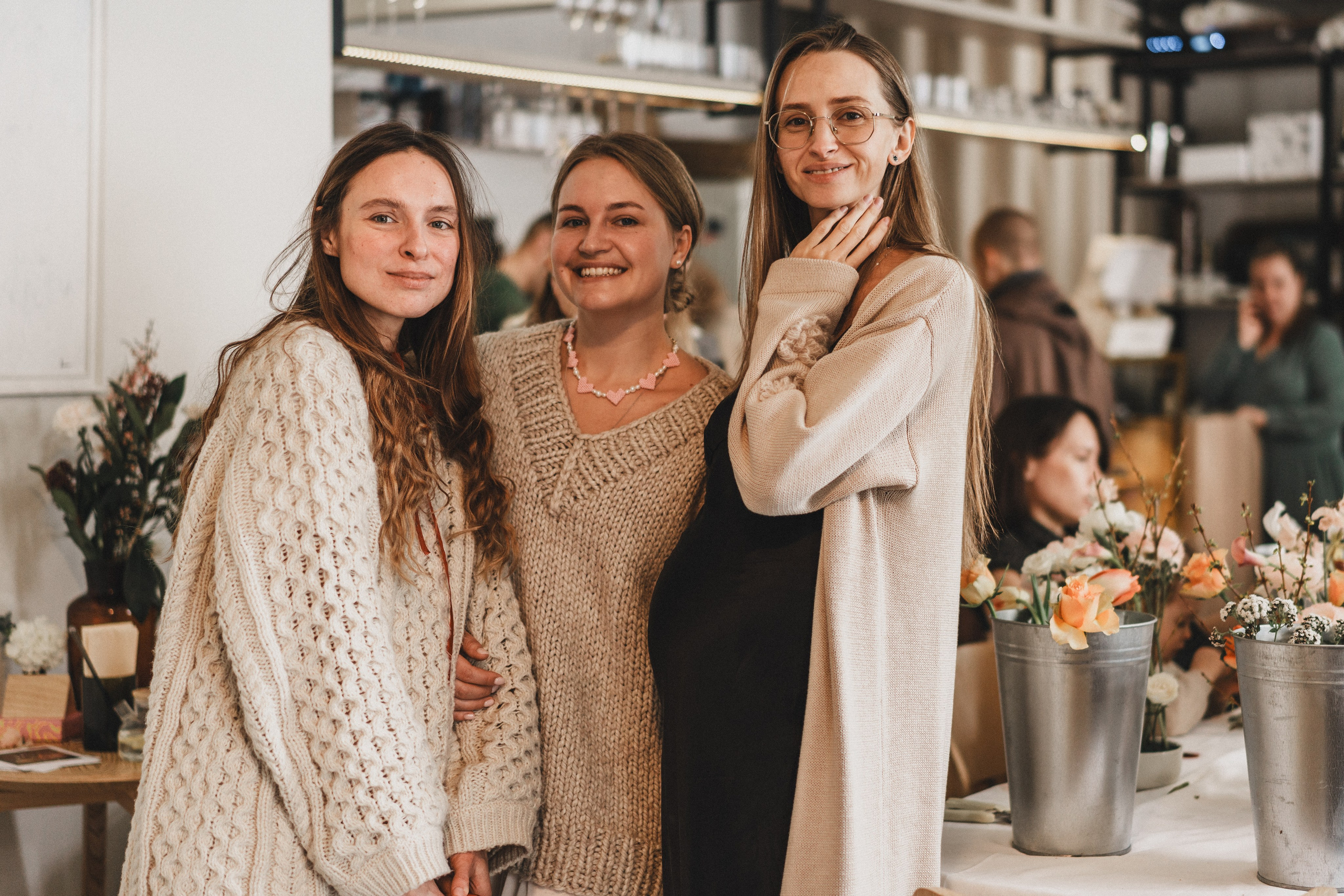 OCHEN' — цветочная встреча 14 февраля. Семейный и детский фотограф и видеограф в Москве, Серпухове и Тарусе Валерия Сорокина