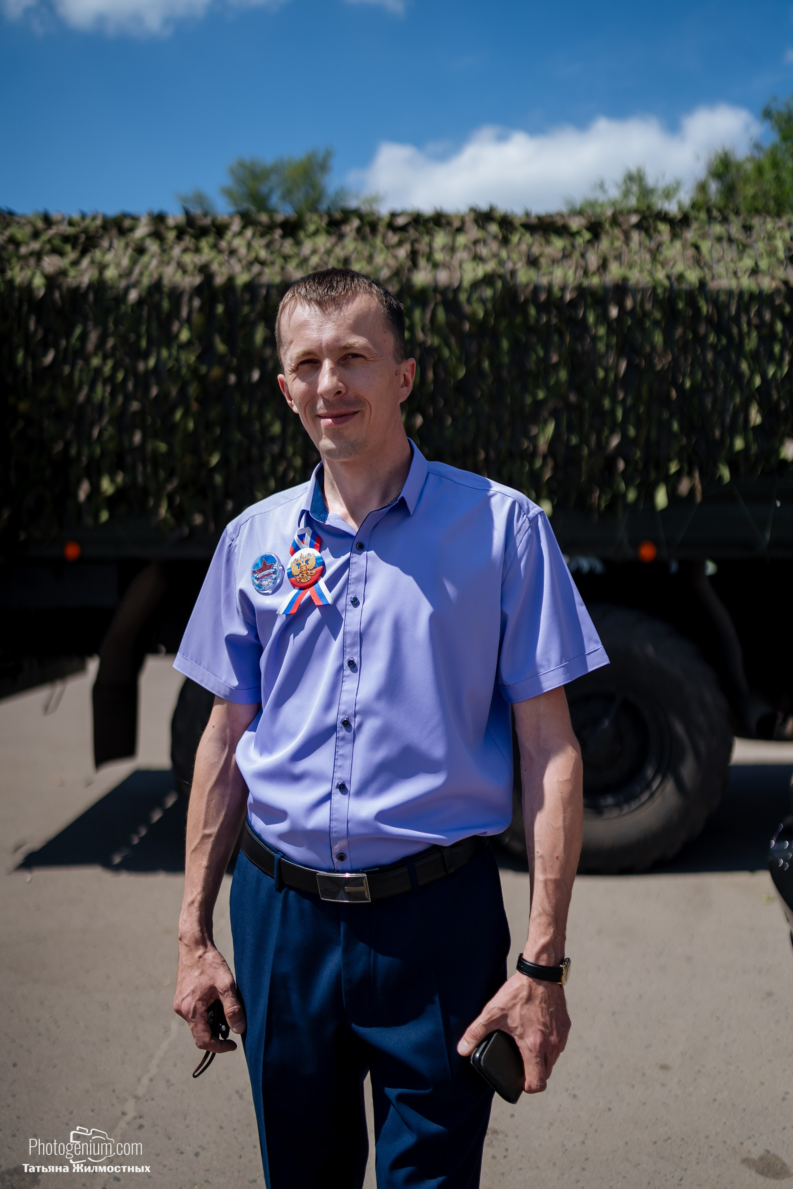 8 июня «Патриоты из Курска» сбор гуманитарной помощи у кинотеатра «Родина». Фотограф Нижний Новгород Татьяна Кейод