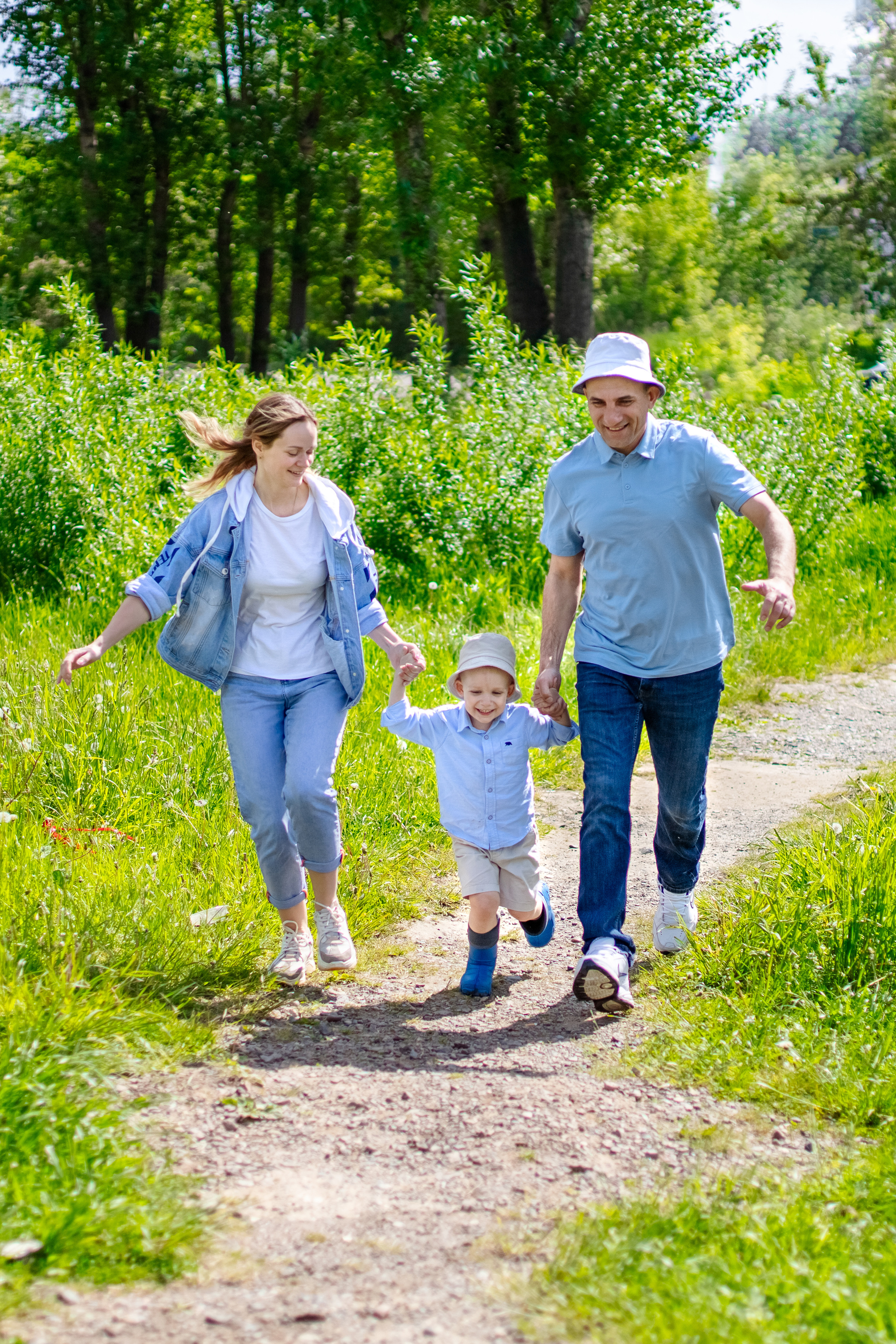 Детская фотосессия на улице. Семейный и детский фотограф в Красноярске Ольга Гаврикова