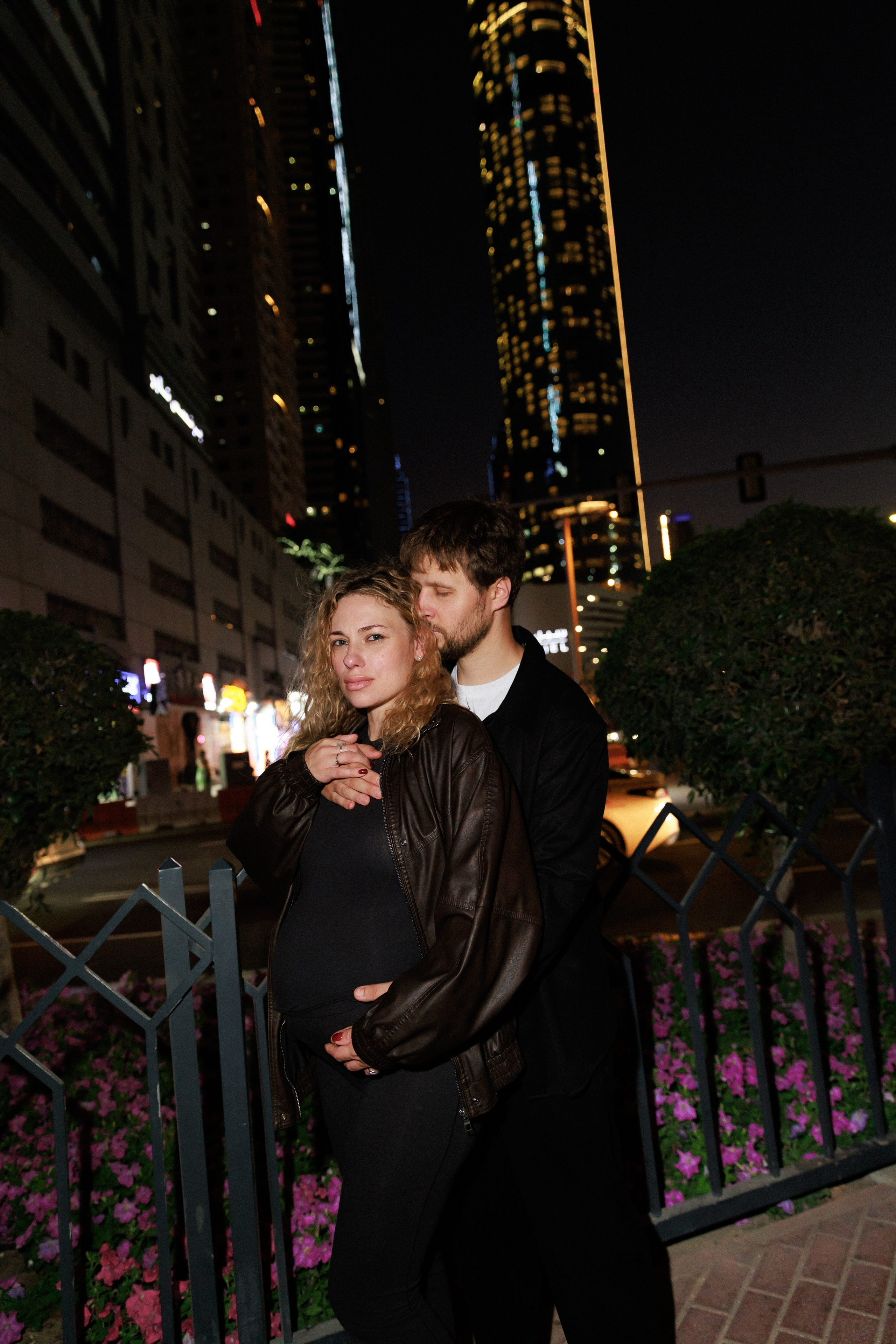 Street Style pregnancy. Валерия Солнцева свадебный и семейный фотограф