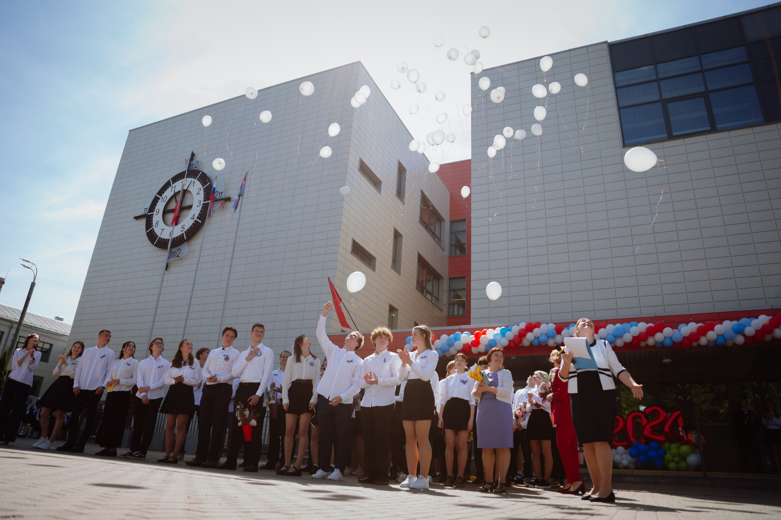 Последний звонок 2024 (2 часа фотосъемки). Профессиональный фотограф Надежда Антонова