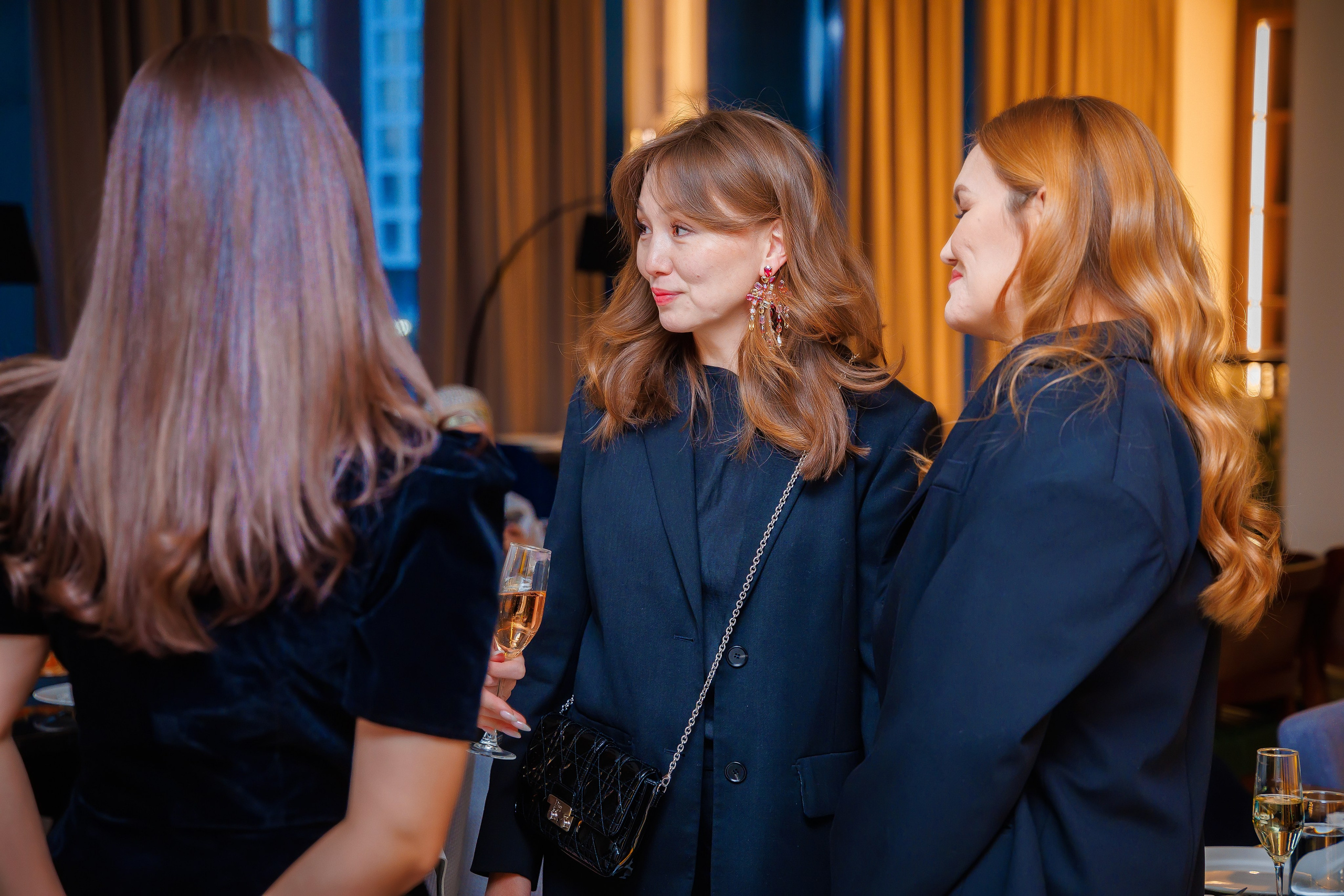 Мероприятие в заведении. Семейный и Свадебный фотограф в Астане Александр Астапов