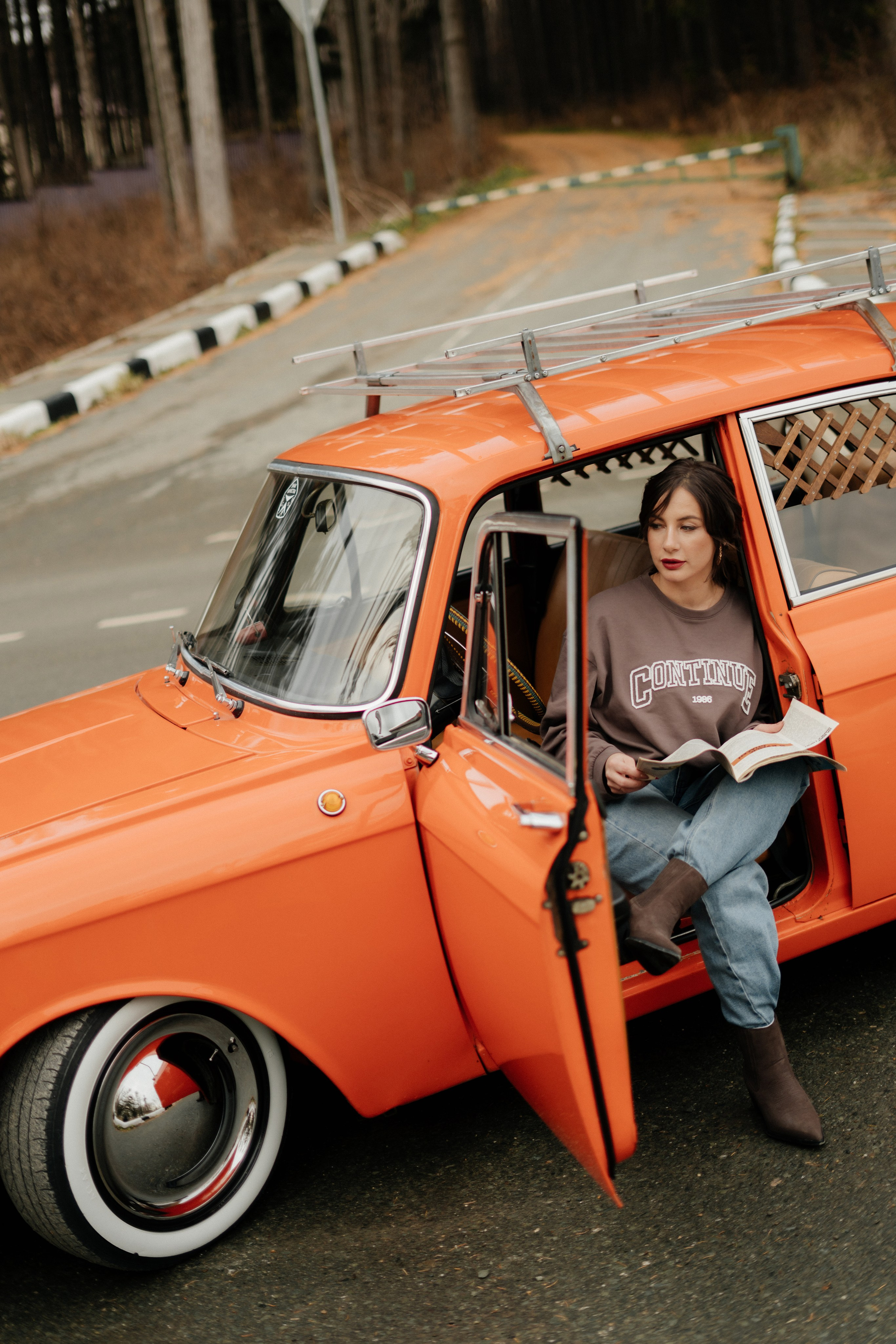 Девушка в ретро каре. Фотограф сахалин