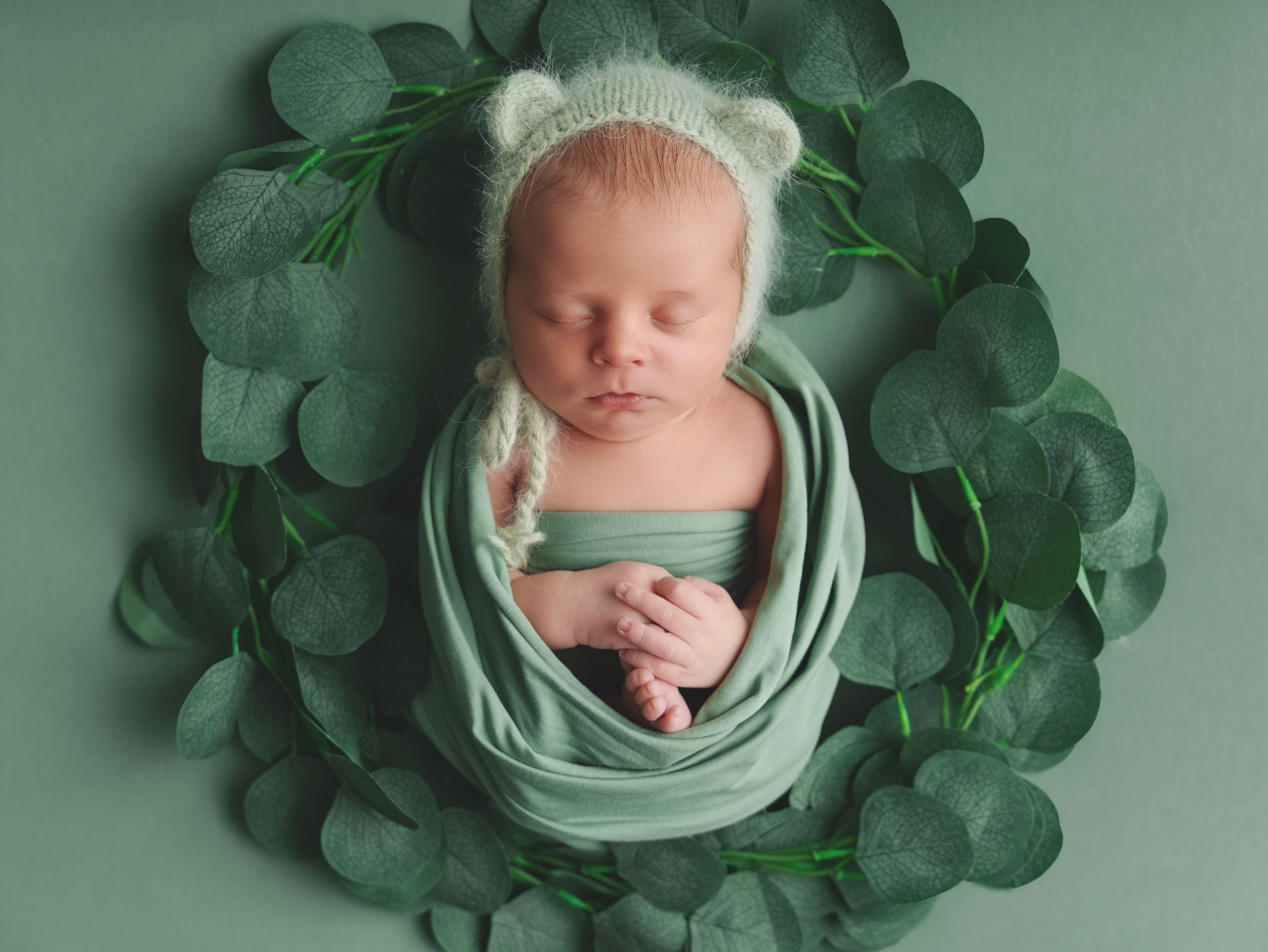 Фотосессия новорожденного. Профессиональный фотограф новорожденных Тверь