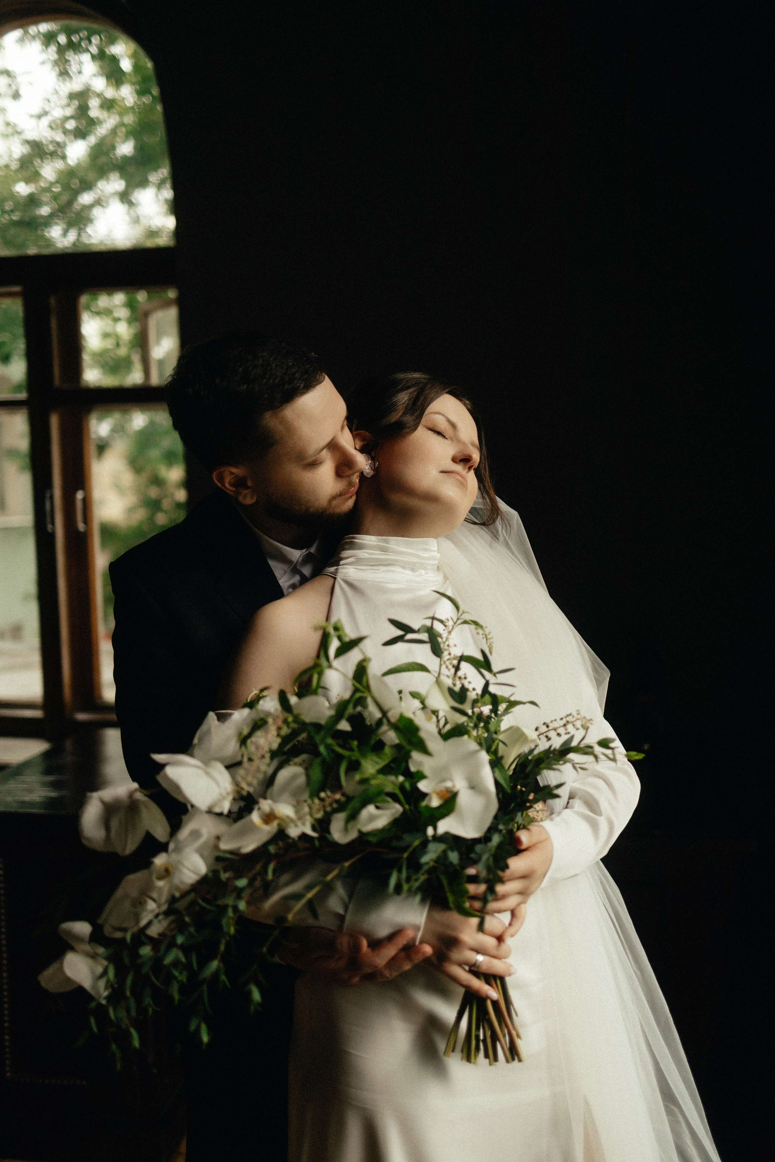 Дмитрий и Арина, роспись в библиотеке читальне имени Пушкина. Свадебный и портретный фотограф в Москве Кристина Золотова